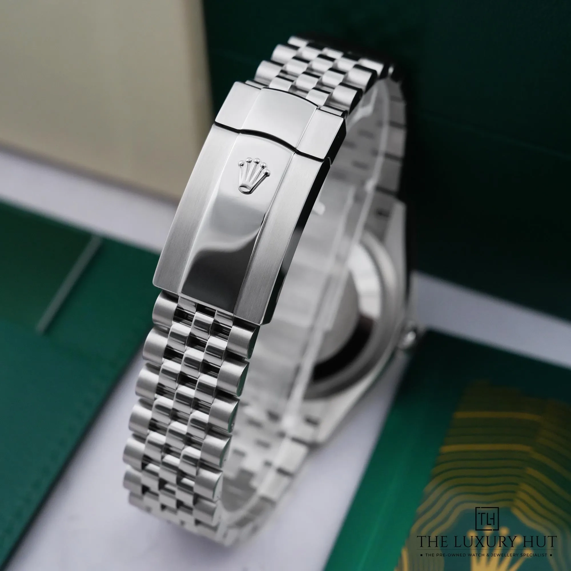 2026/06/b7caa5e6-479c-4b4d-bc5c-9576e0cb144eRolex_Datejust_36_Mint_Green_Dial_53032-e.jpg.webp