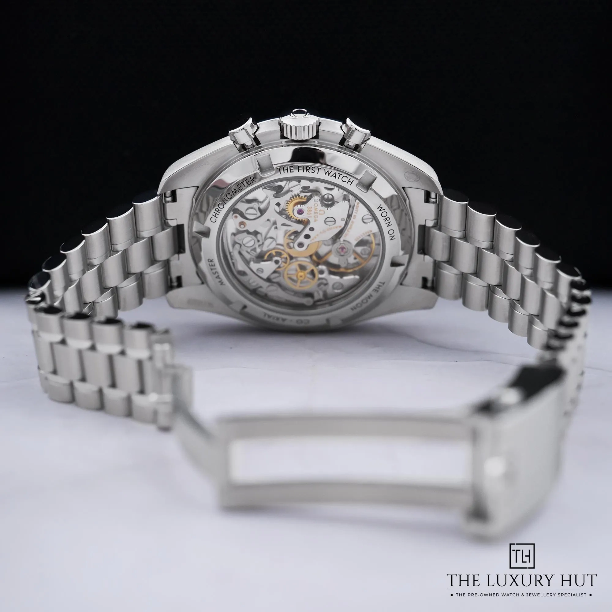 2026/06/c63930bb-8dd4-4c1a-8fae-c067fc2abc3fOmega_Speedmaster_Moonwatch_Professional_Co-Axial_Master_53026-dd.jpg.webp