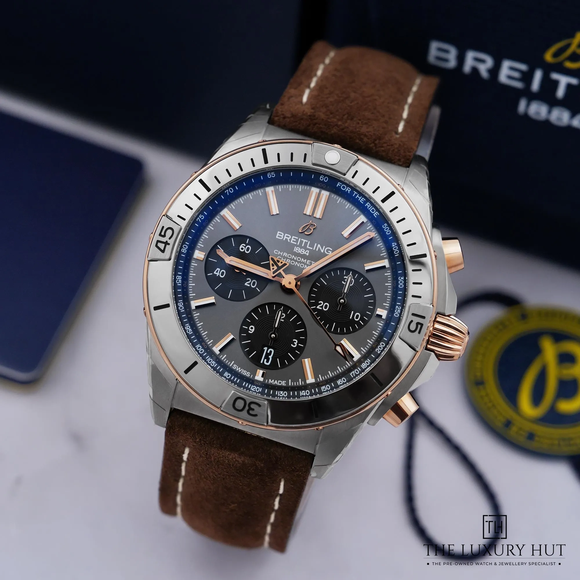 2026/06/db254079-1940-4874-9f02-05a2fdf3d43dBreitling_Chronomat_B01_Triumph_Anthracite_Grey_53138-b.jpg.webp