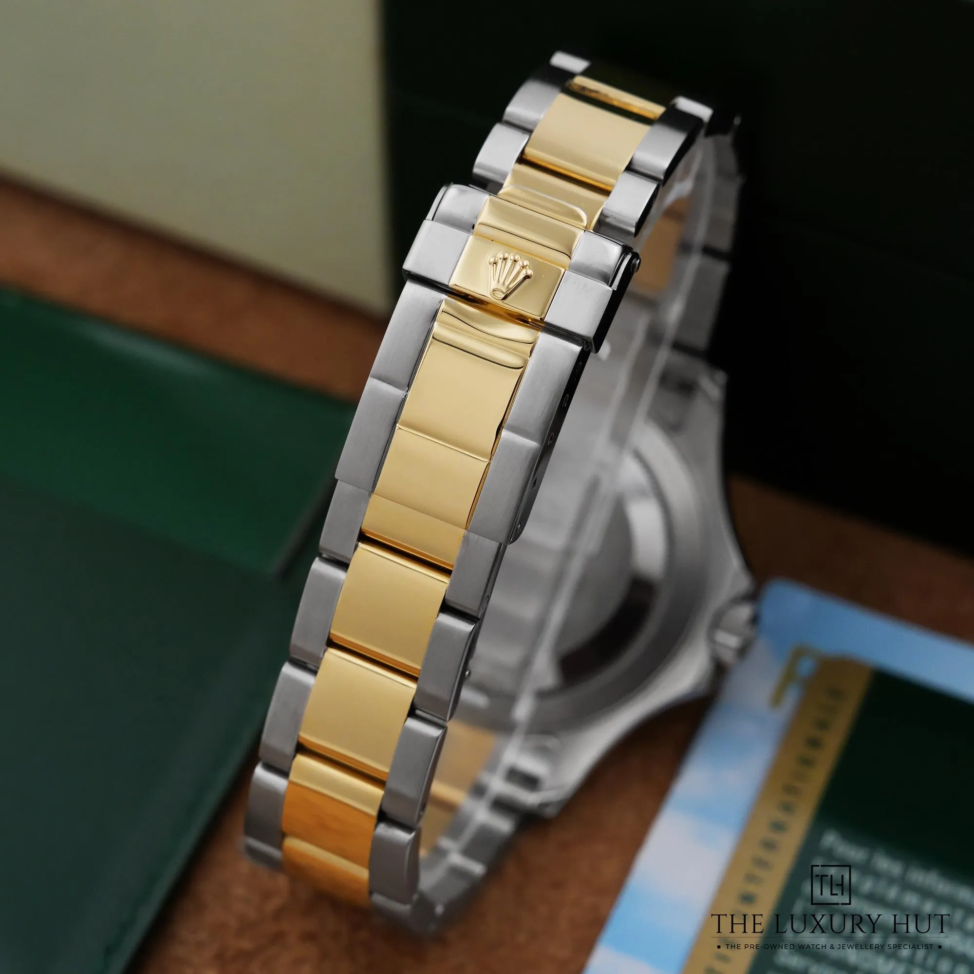 2026/06/e1bf7029-6cda-418f-b11a-9d733ad30d90Rolex_Yacht-Master_40mm_Steel_Gold_Blue_Dial_LB918-e.jpg.webp