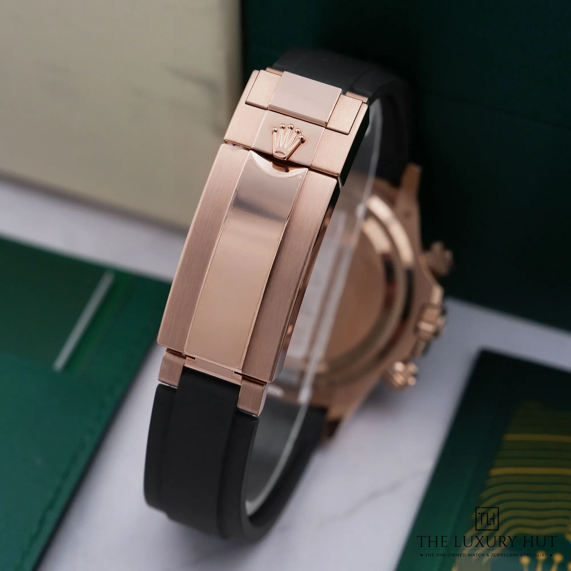 2026/06/e67a90fd-6e33-455d-abdf-1249b286205bRolex_Daytona_Everose_Gold_40mm_Black_Diamond_LB961-e.jpg.webp