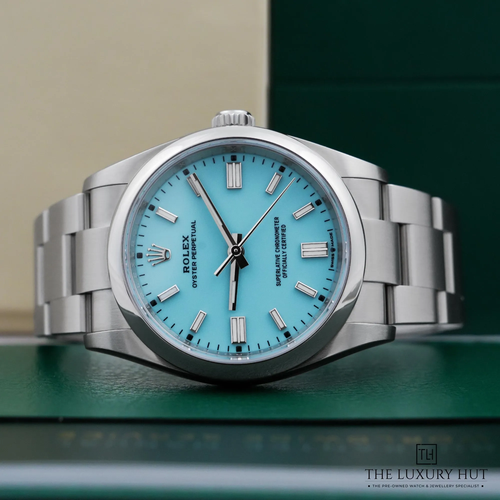 2026/06/ef5ea0e8-8f31-4b72-b97f-82be2274af44Rolex_Oyster_Perpetual_36_Steel_Turquoise_Blue_LB922-c.jpg.webp