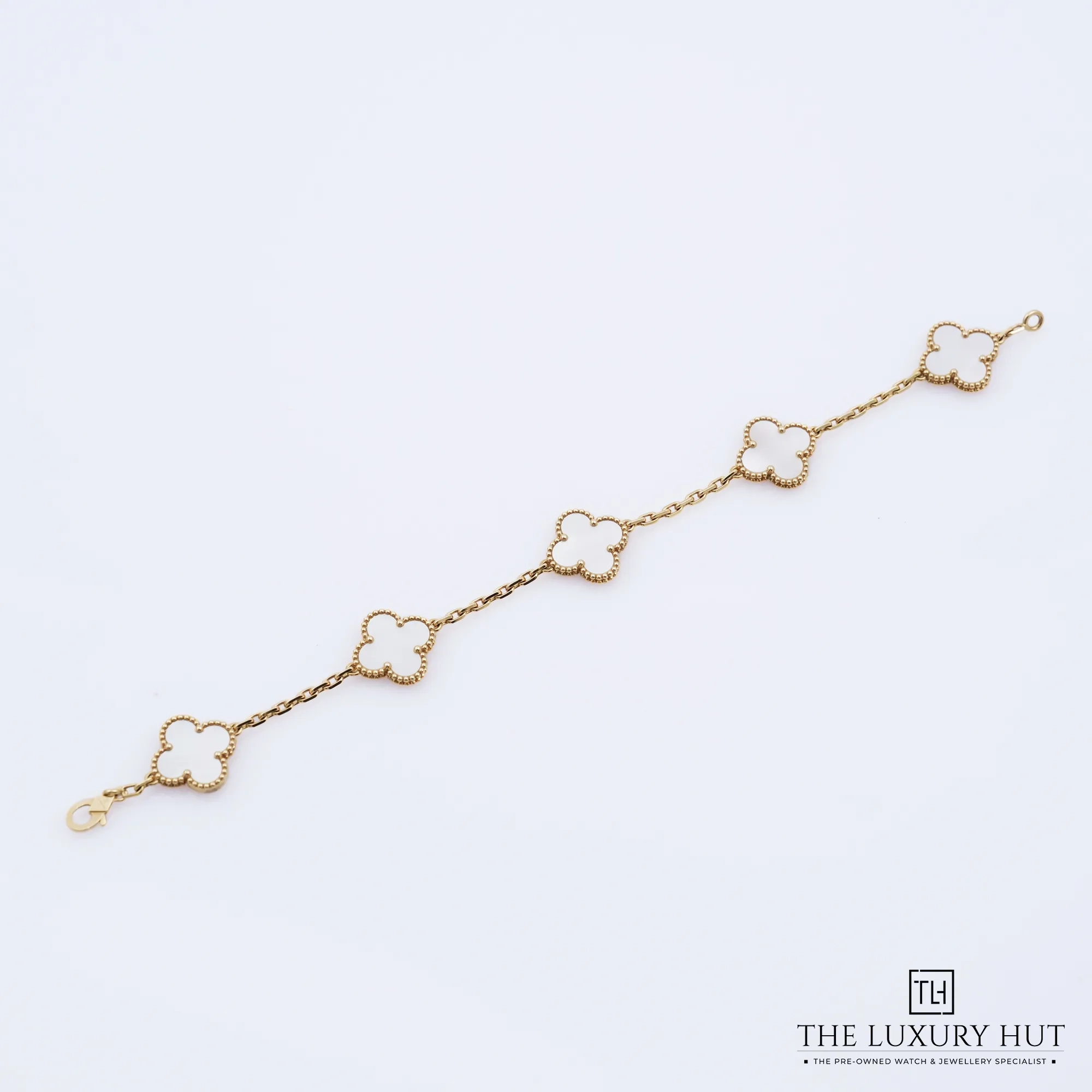 2026/06/f3dc66bb-290c-4426-938a-4f27feb68bd1Van_Cleef_Arpel_Yellow_Gold_5_MOP_Bracelet_53139-b.jpg.webp