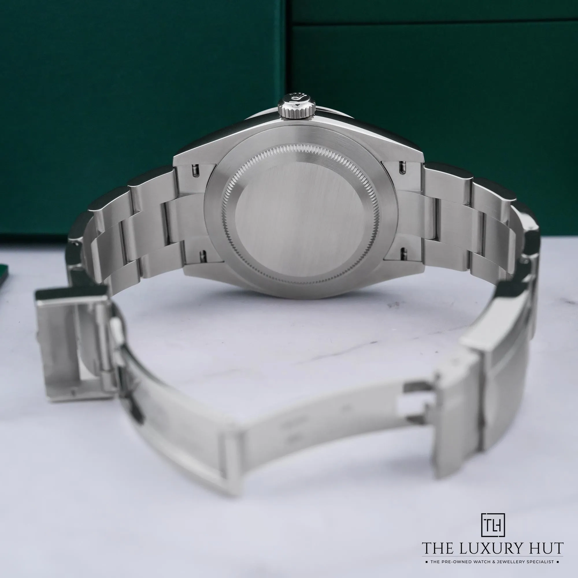 2026/06/f724db41-4a06-47dd-9b17-75075b34cb28Rolex_Explorer_40_Stainless_Steel_Black_Dial_53048-d.jpg.webp