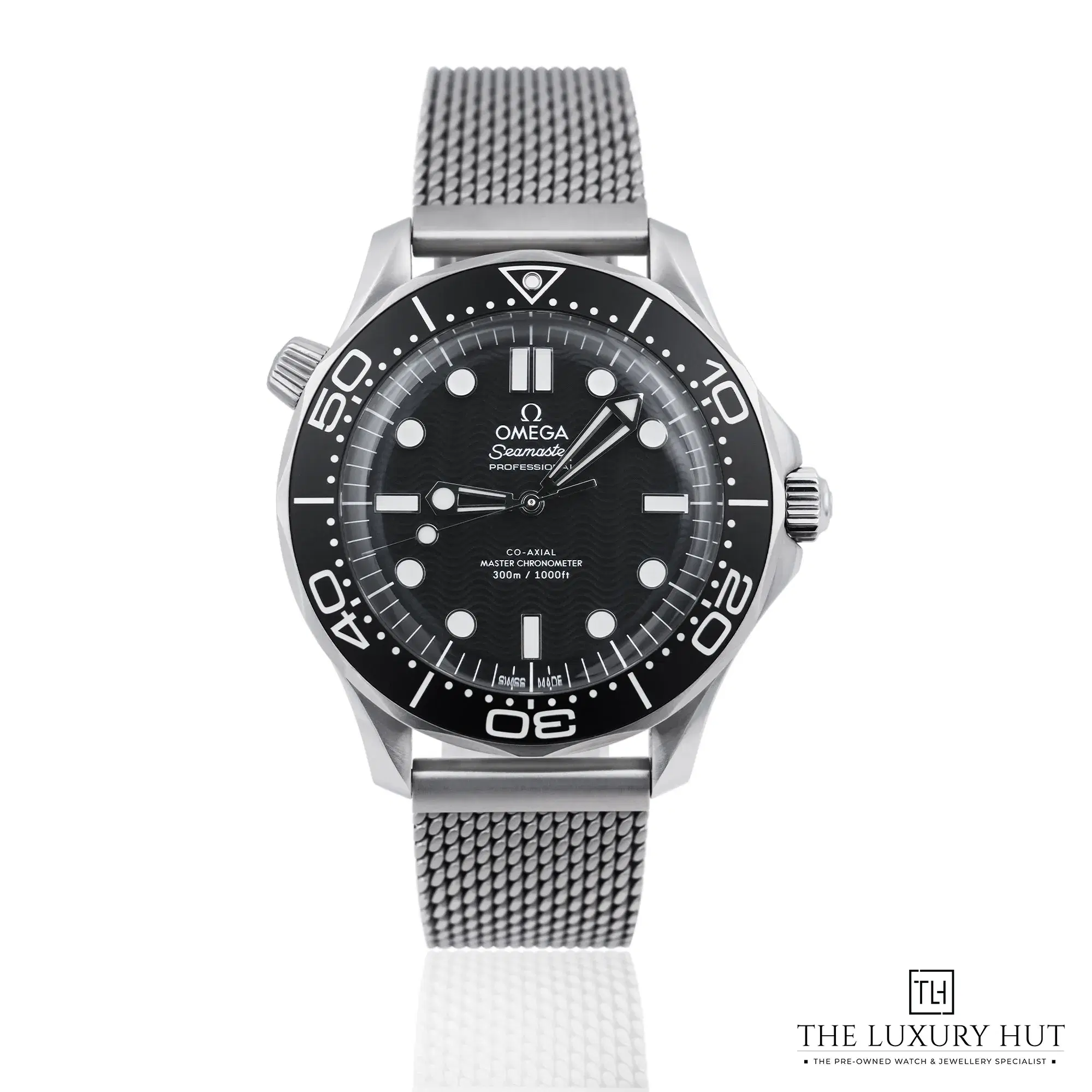 2026/06/fa0cb51e-b7b5-4086-8131-cf3fef0e7640Omega_Seamaster_Diver_300M_Steel_Black_Wave_53065-a.jpg.webp