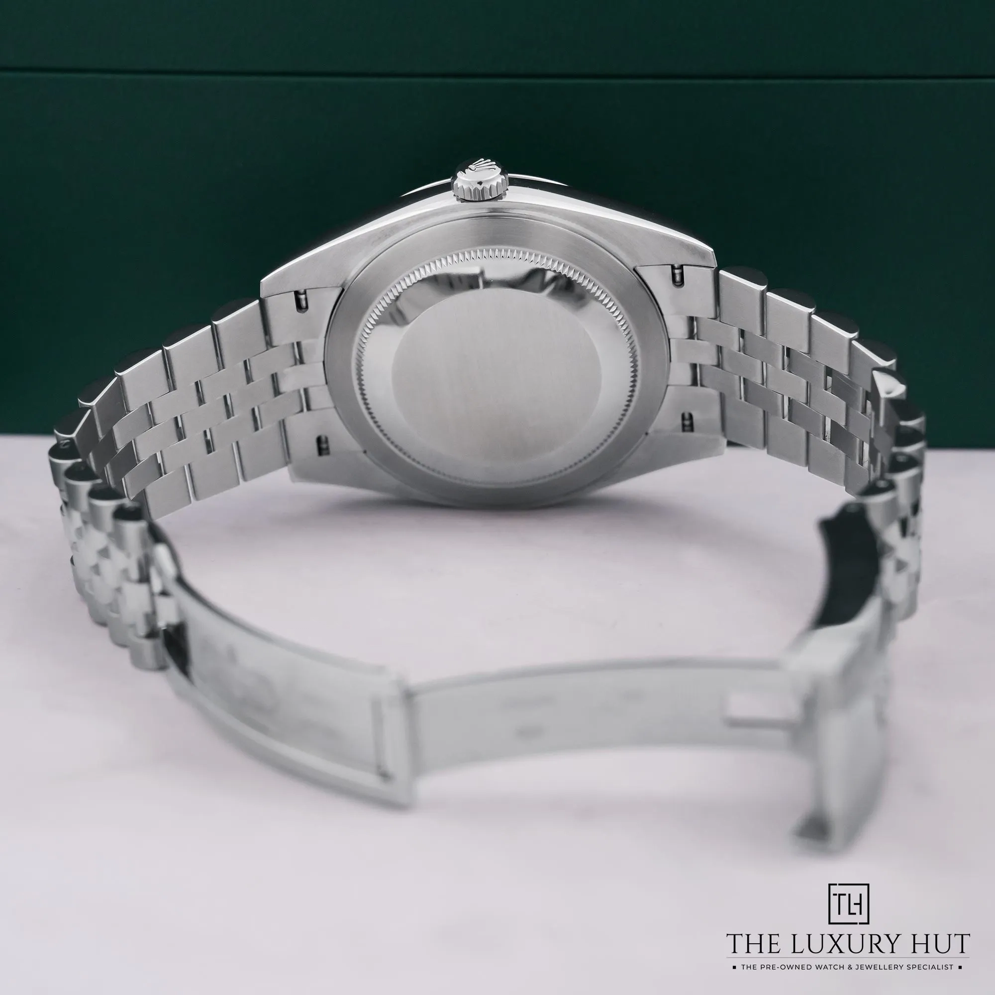 2026/06/fbe6be73-1e5e-4c39-aa84-928661ba743fRolex_Datejust_41_Steel_White_Gold_Blue_Diamond_LB908-d.jpg.webp