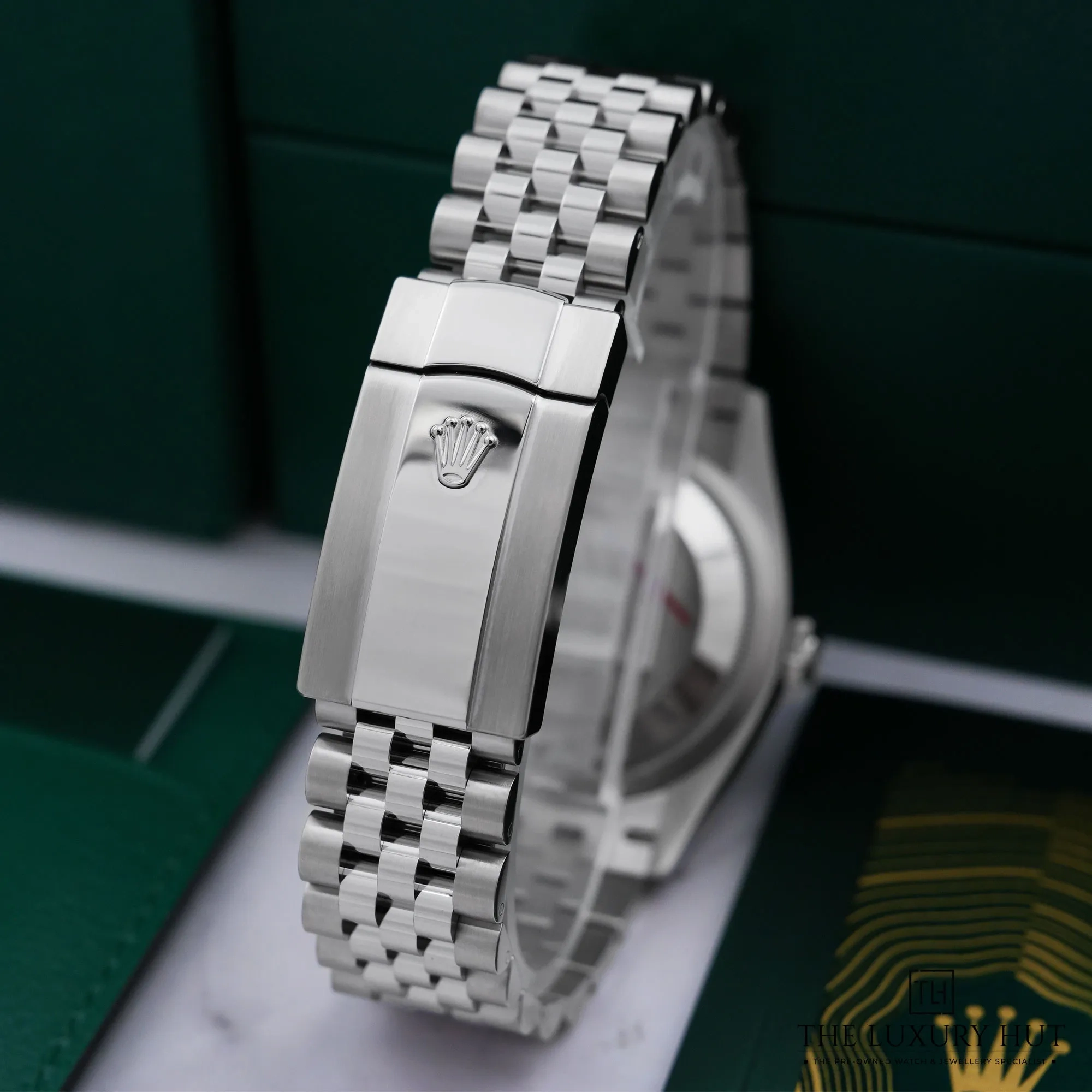2026/06/fe6ff315-beed-4ea2-b3c5-e6a145639f7aRolex_Datejust_36_Stainless_Steel_Silver_Dial_53133-e.jpg.webp