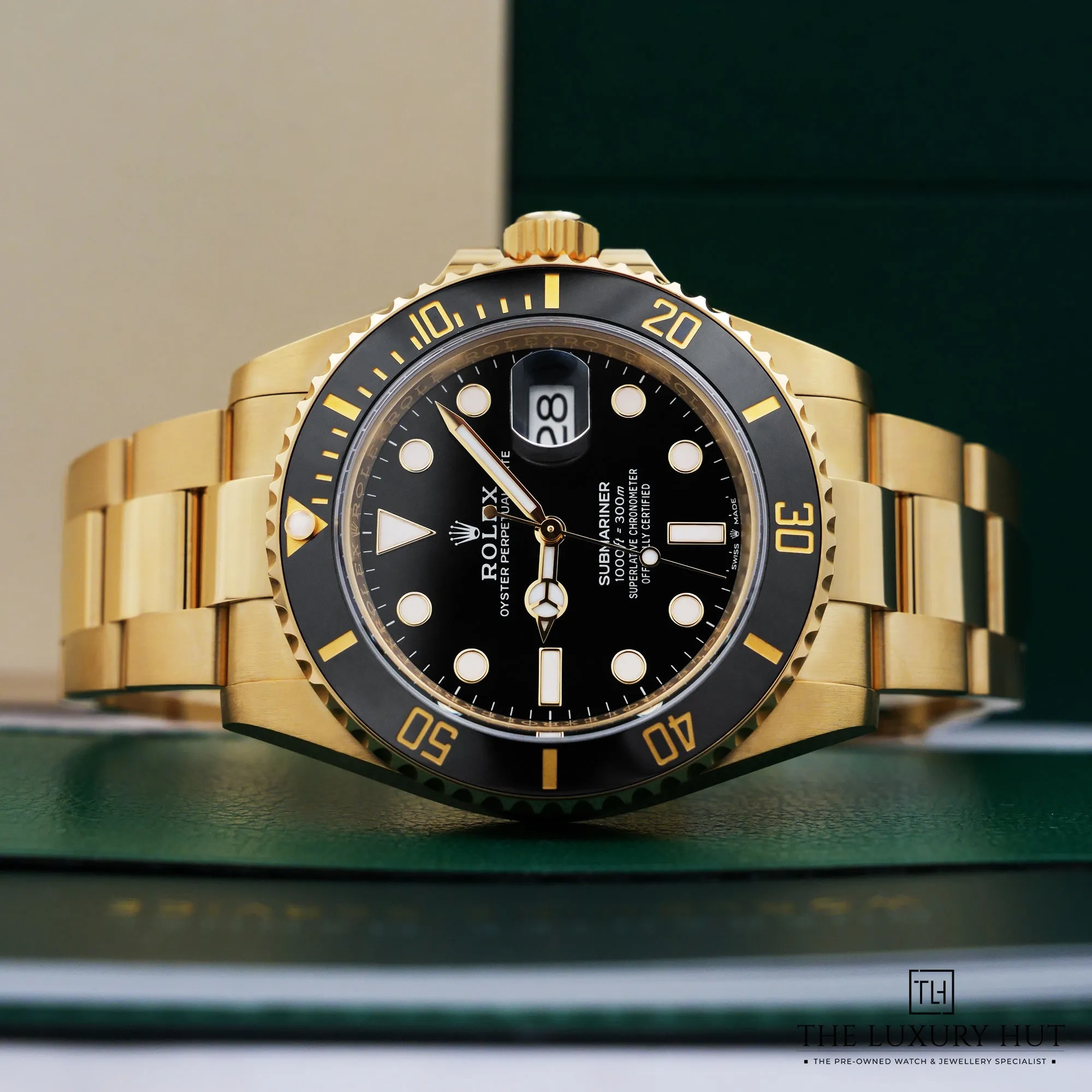 2026/07/024fee88-6f80-418e-b53d-fa466b7f64e6Rolex_Submariner_Date_Yellow_Gold_41mm_Black_Update_53194-cc.jpg.webp