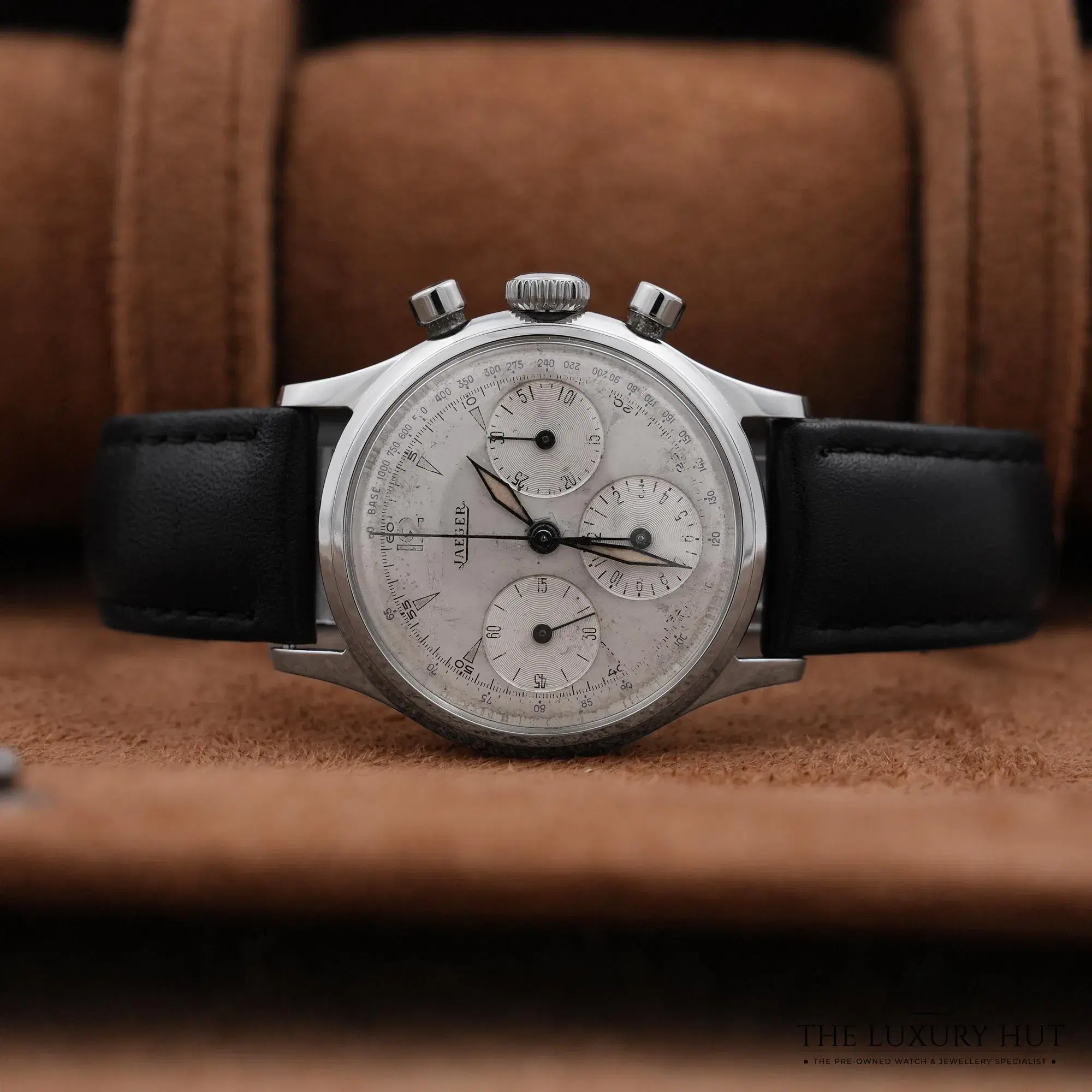 2026/07/088a72c8-3017-4d49-b076-a27d6255565dRare_Jaeger_Triple-Register_Chronograph_Silver_53179-c.jpg.webp