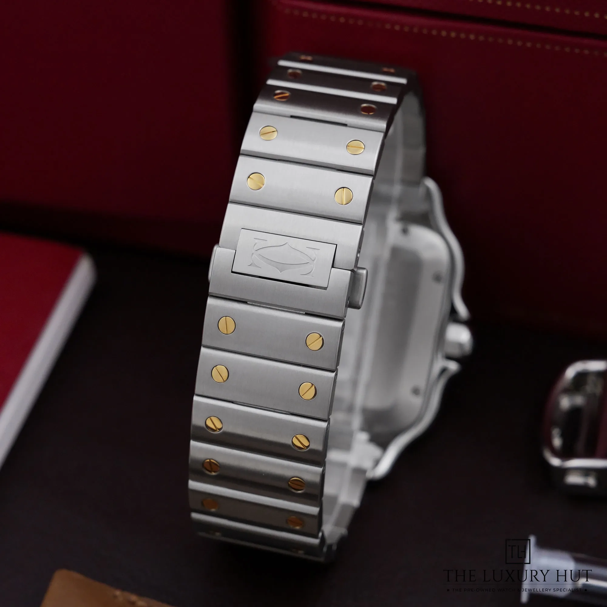 2026/07/1ef29017-3725-4009-96a5-f8ee66fb7a35Cartier_Santos_Large_Steel_Gold_White_Roman_53103-e.jpg.webp