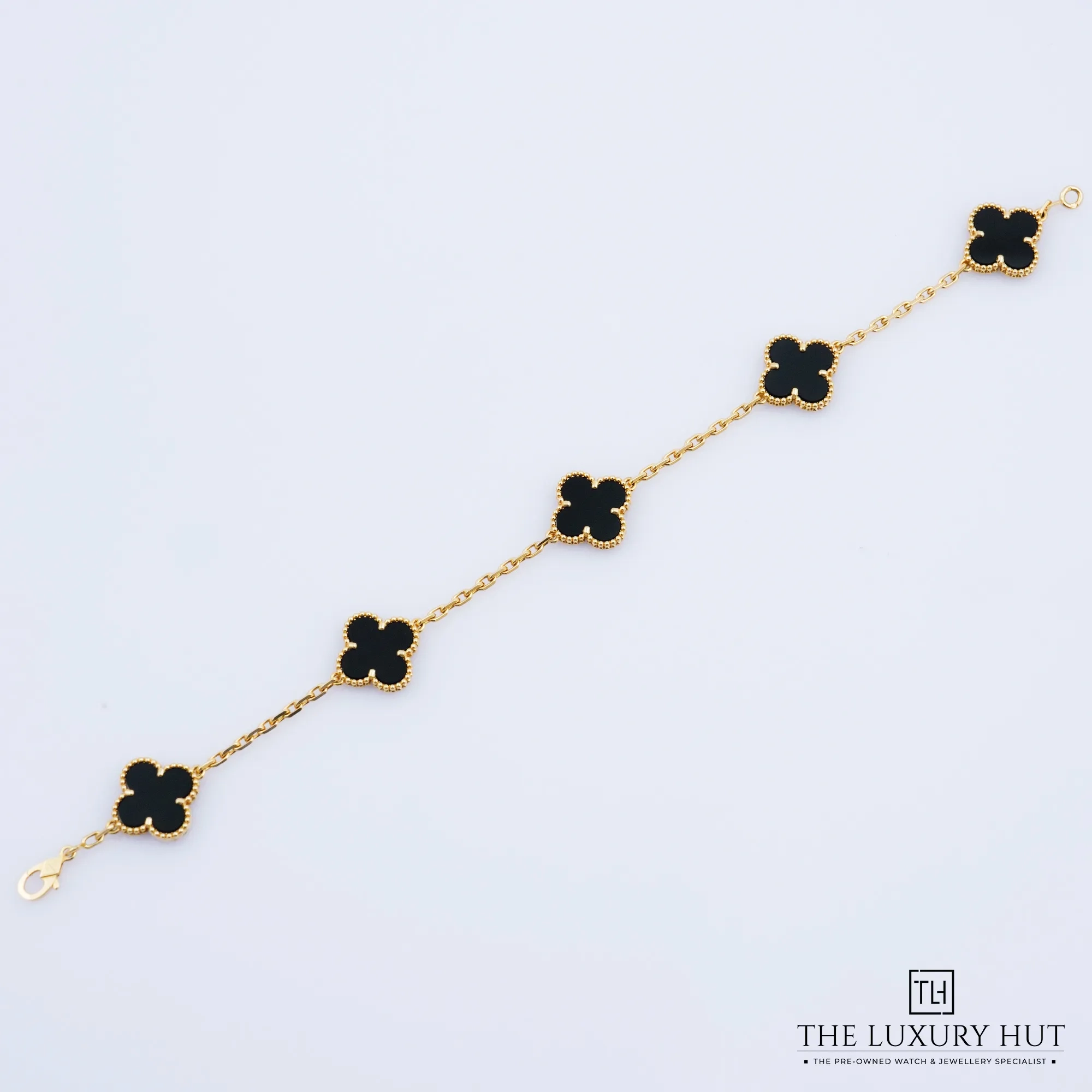 2026/07/2f50f566-4361-4d44-b436-6938cdfebc7cVan_Cleef_Yellow_Gold_Onyx_Motifs_Bracelet_53264-d.jpg.webp
