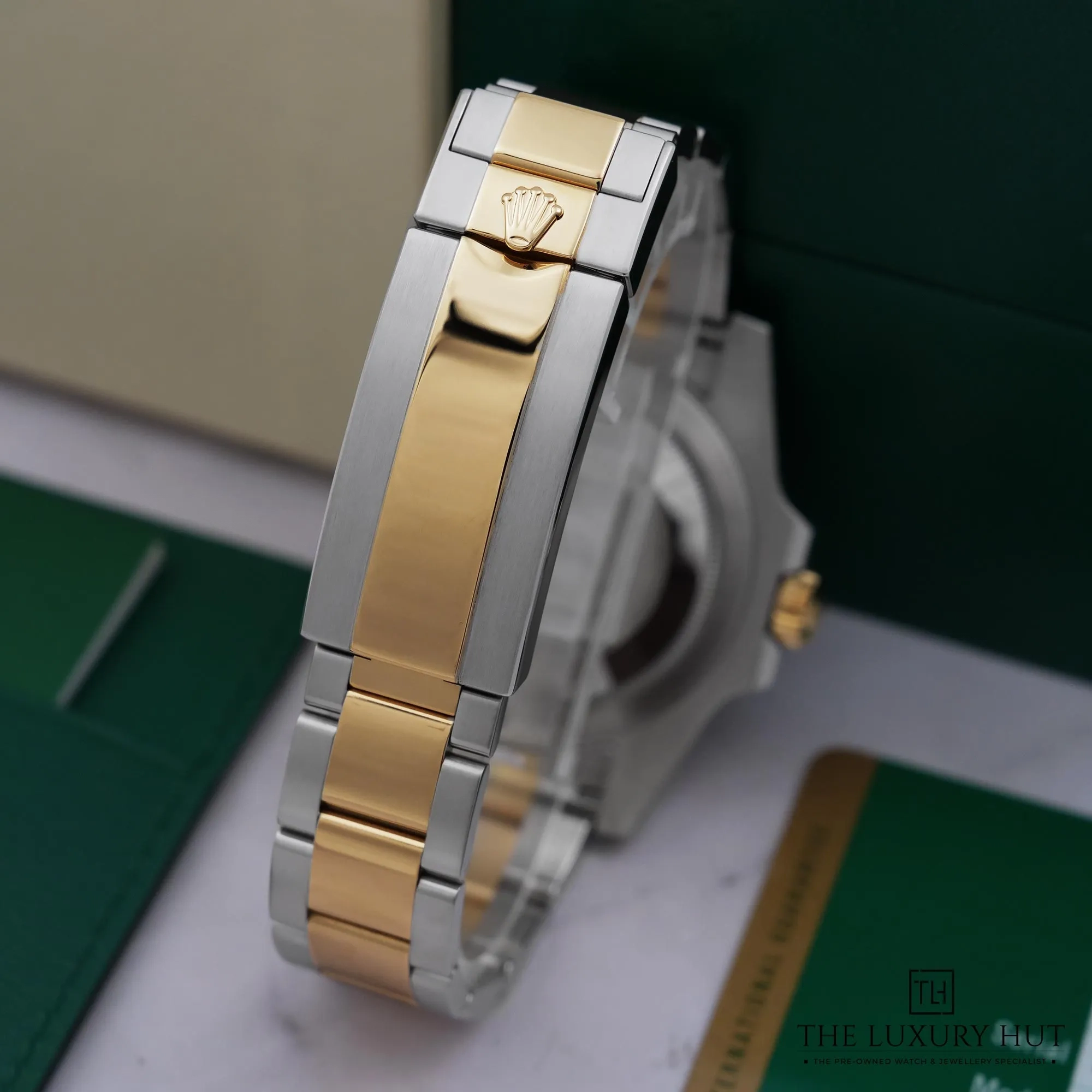 2026/07/35bd60da-c1c6-4054-8eaa-3b606cdcb4a9Rolex_Submariner_Date_Bluesy_Bi-Metal_Blue_53070-e.jpg.webp