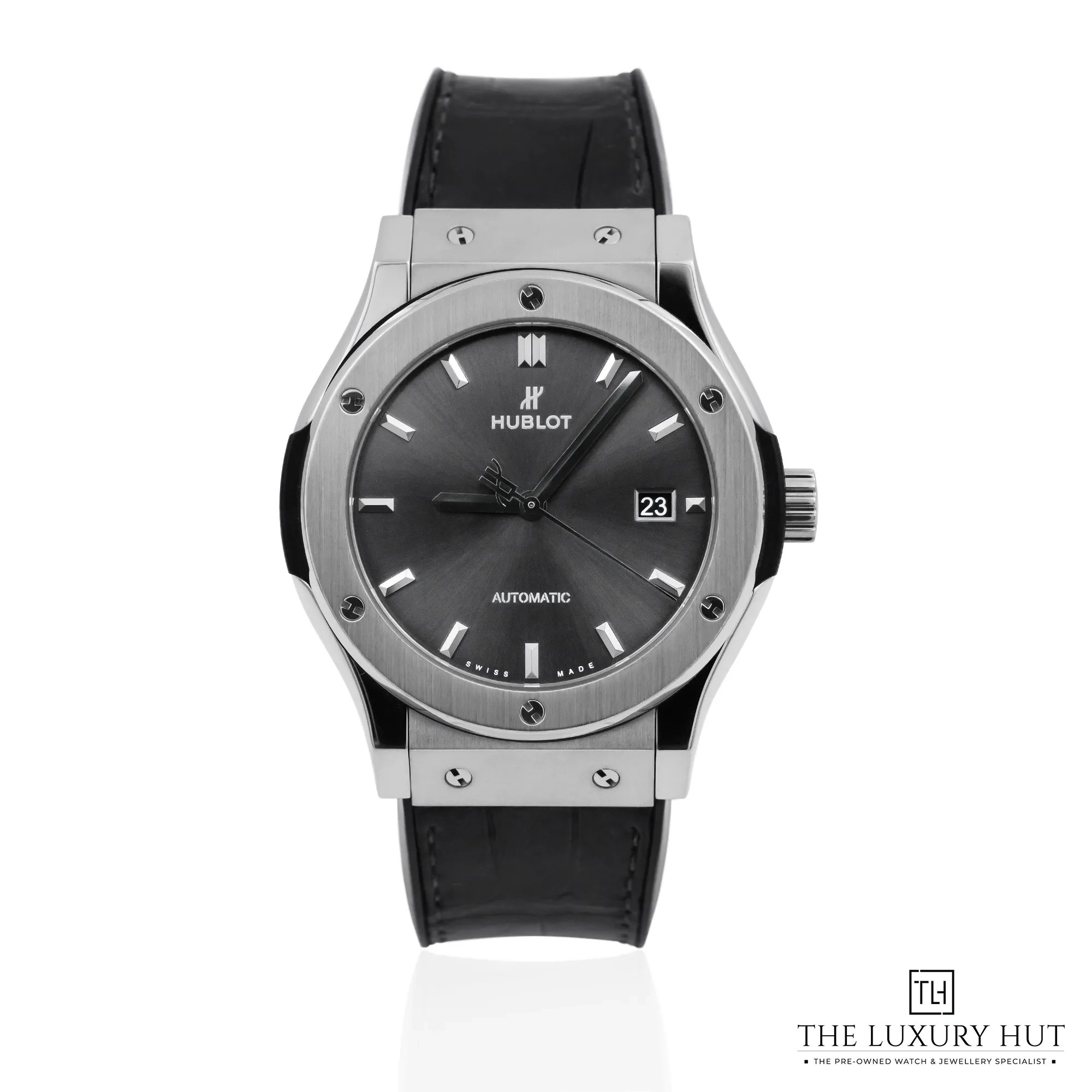 2026/07/3b6a2fa2-a47f-4db3-8e61-35fd0bba1230Hublot_Classic_Fusion_Racing_Grey_Titanium_53101-a.jpg.webp