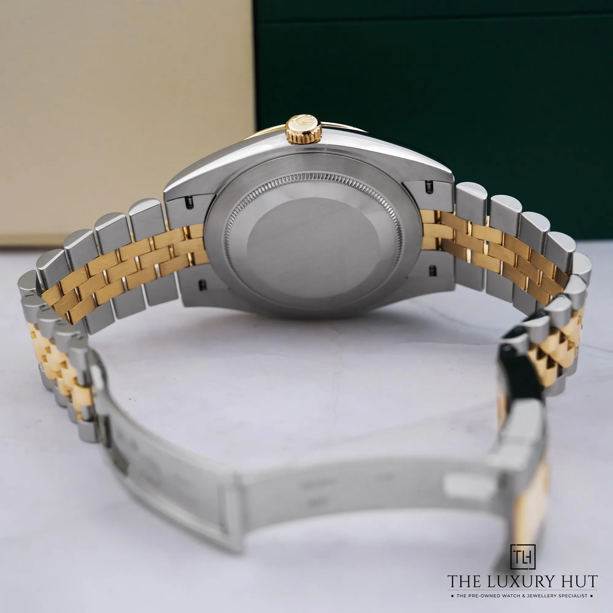 2026/07/3d0bb66d-6f15-4fb6-a4cb-b28df80da1a1Rolex_Datejust_41_Steel_Yellow_Gold_Black_Baton_53033-d.jpg.webp