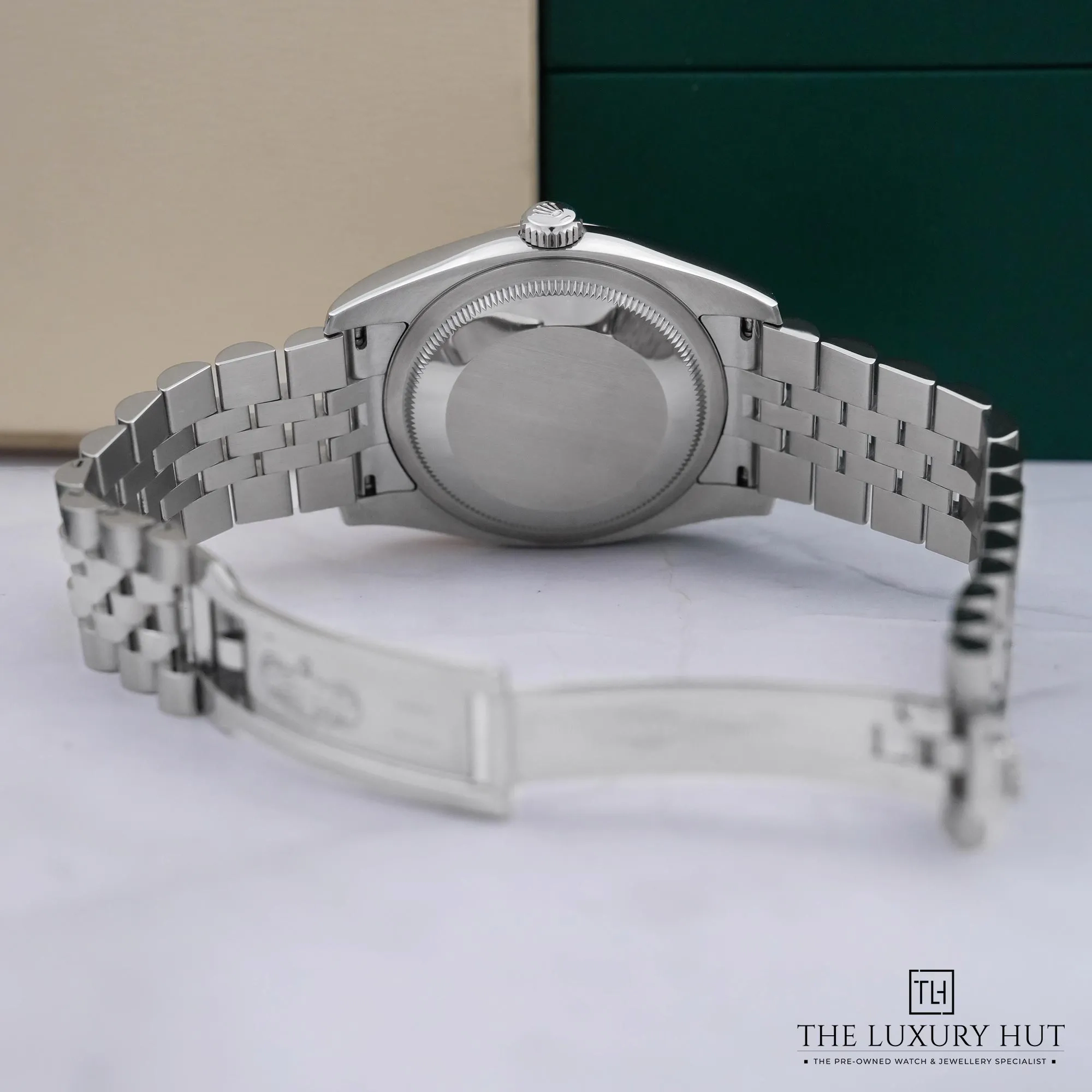 2026/07/40a7aa88-9079-4ba5-af9b-e0b42c6b6b8cRolex_Datejust_36_Steel_Gold_White_Roman_53066-d.jpg.webp