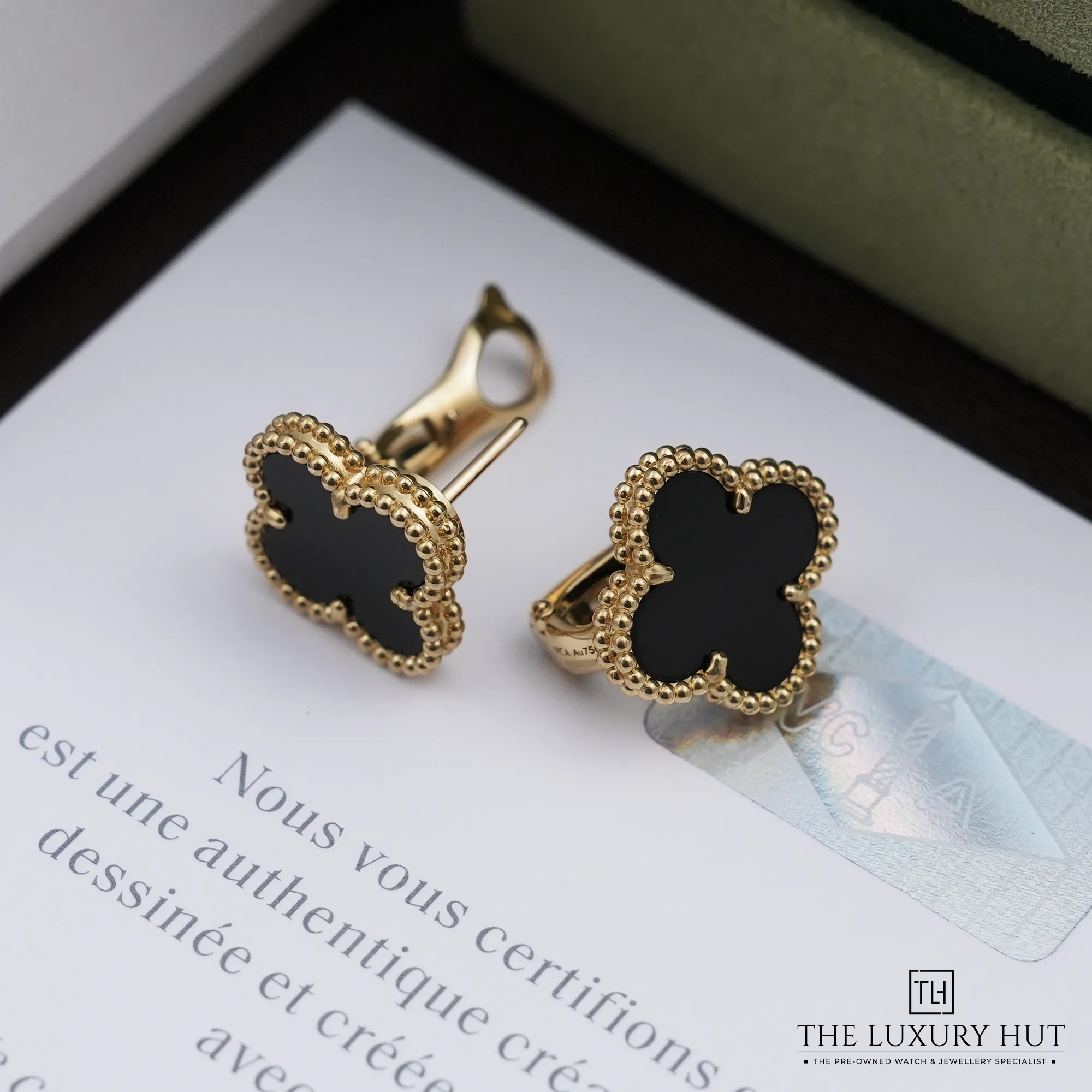 2026/07/45bc7219-02b7-46eb-b6ce-8dbed137a662Van_Cleef_Arpels_Yellow_Gold_Onyx_Earrings_53195-c.jpg.webp