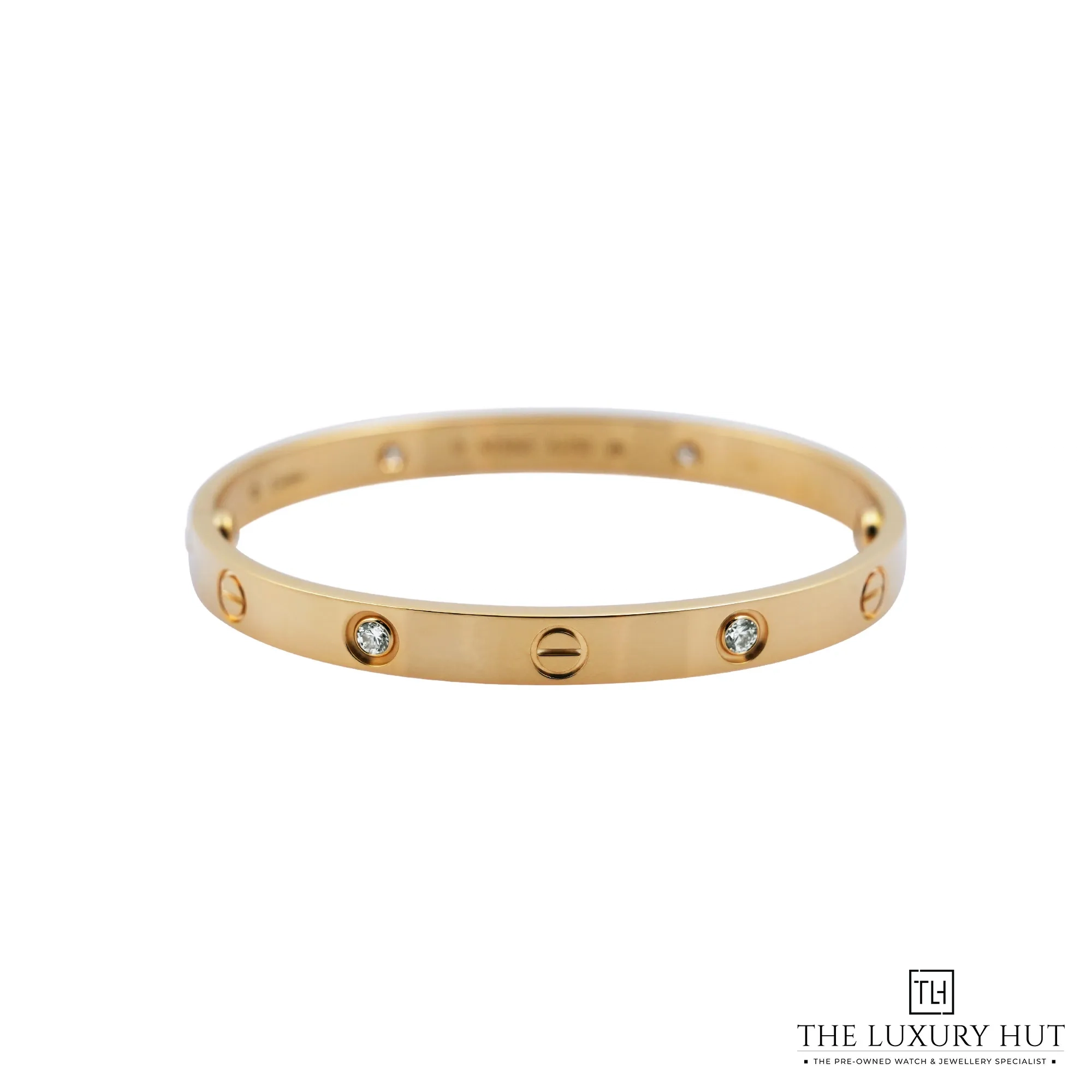 2026/07/472f5cc3-0505-442e-856a-592e2b2d6c13Cartier_LOVE_Bracelet_Classic_Diamonds_53125-a.jpg.webp