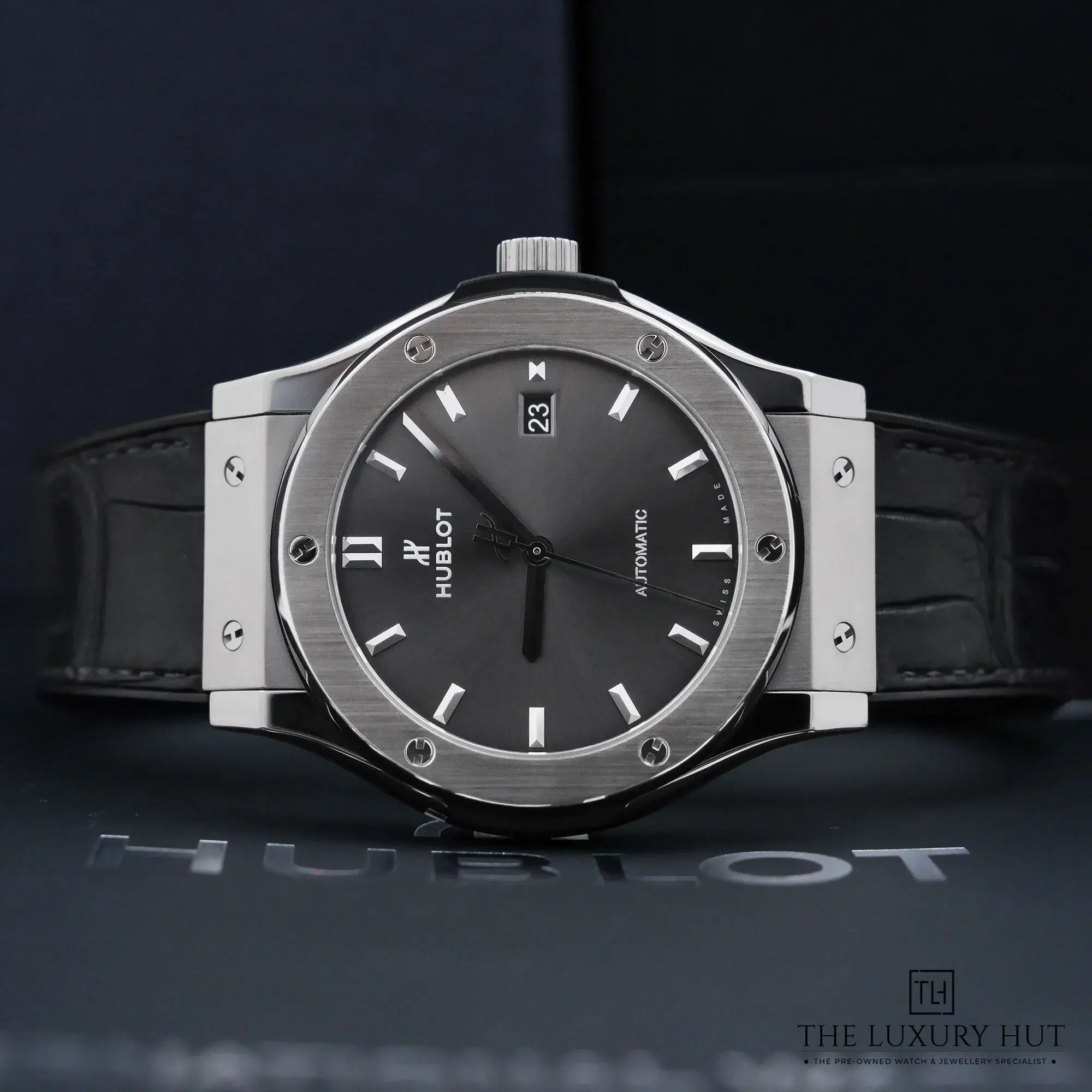 2026/07/47a91940-e4ca-4fba-9c70-52f97e3fdf68Hublot_Classic_Fusion_Racing_Grey_Titanium_53101-c.jpg.webp