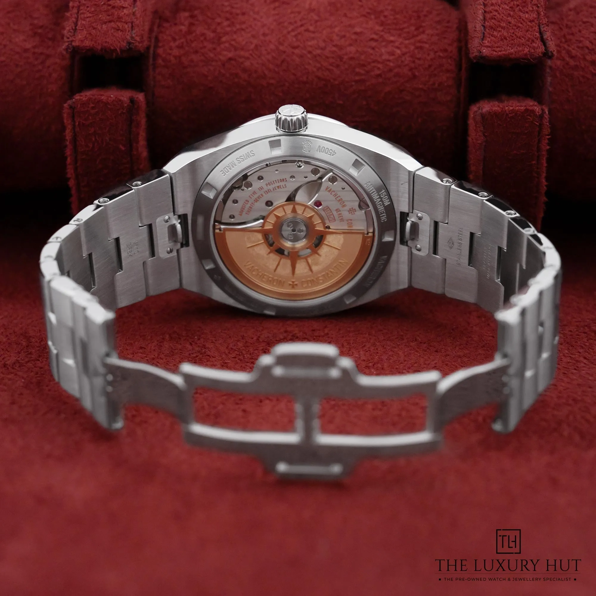 2026/07/4e561100-4540-4955-9e29-07b8ab6b8550Vacheron_Constantin_Overseas_Steel_Blue_Dial_New_50467-d.jpg.webp