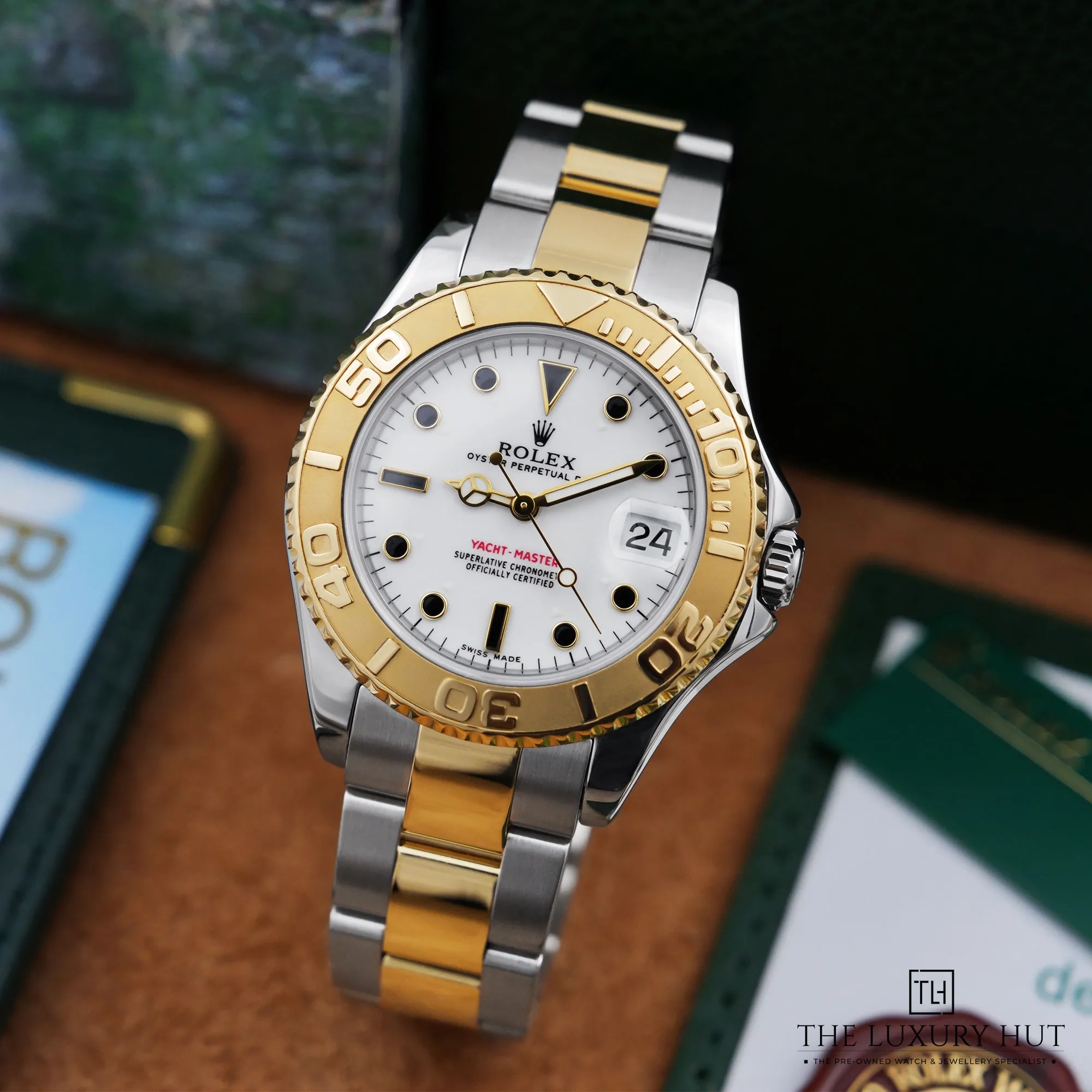 2026/07/6be8530b-6eff-4140-b669-c567829a2244Rolex_Yacht-Master_Steel_Gold_White_Dial_LB951-b.jpg.webp