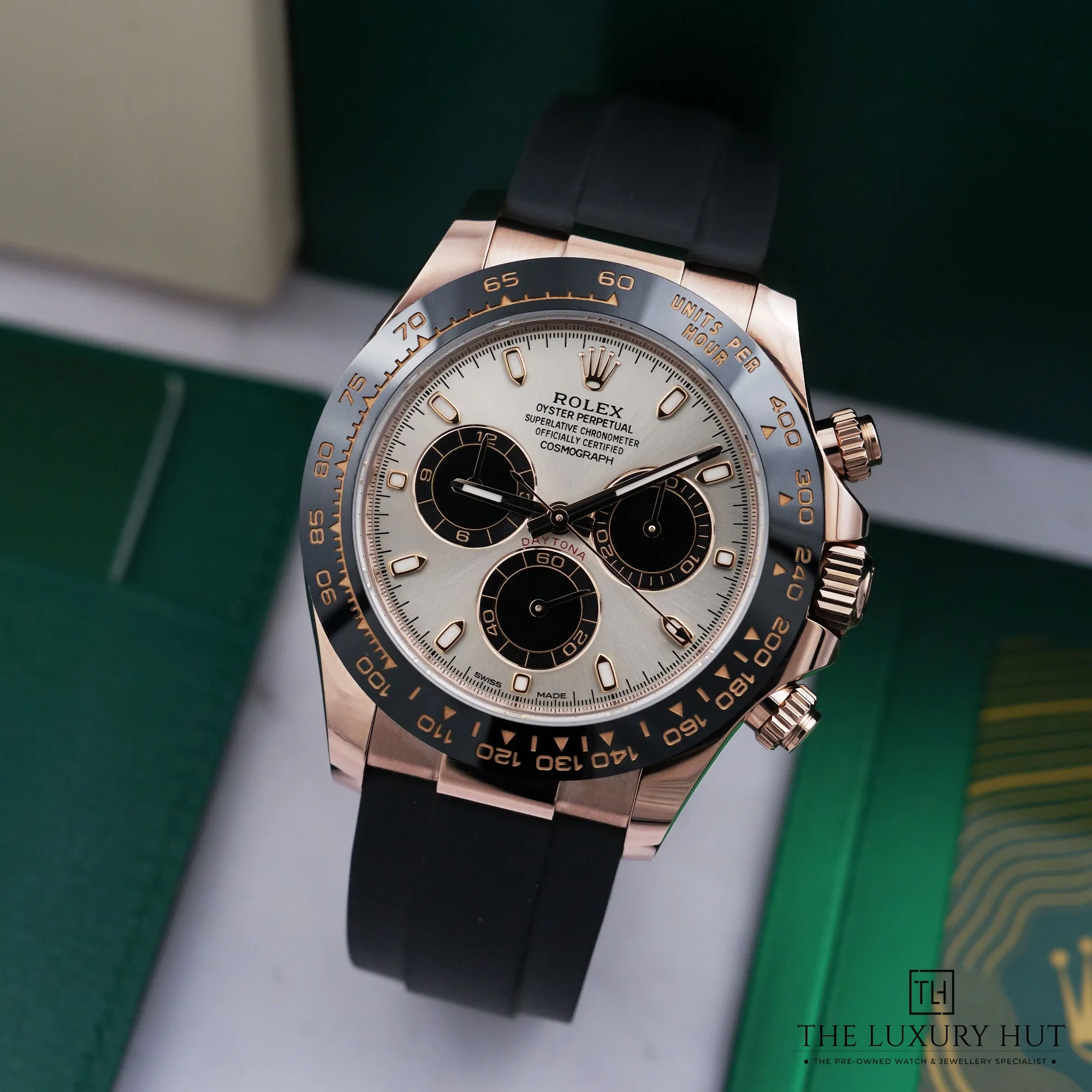 2026/07/71a5a03e-46ff-4c2a-bc4b-42fcf9d0b37eRolex_Cosmograph_Daytona_Everose_Gold_Sundust_LB972-b.jpg.webp