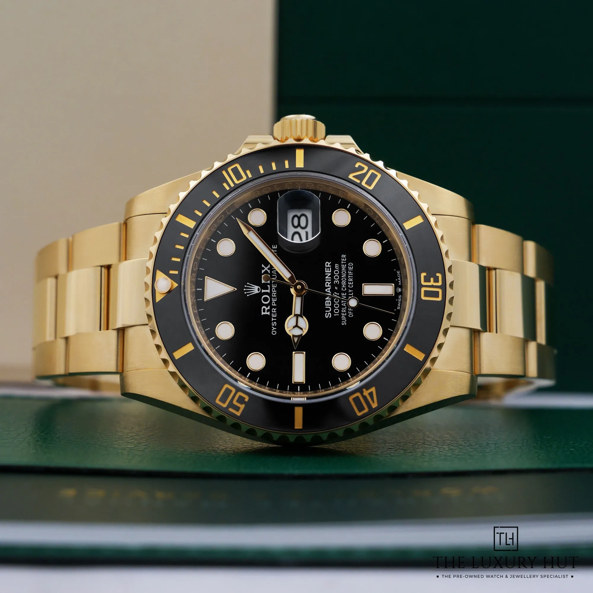 2026/07/722ede7e-ad17-4dd8-b9a8-8ec238f0aae0Rolex_Submariner_Date_Yellow_Gold_41mm_Black_53194-c.jpg.webp