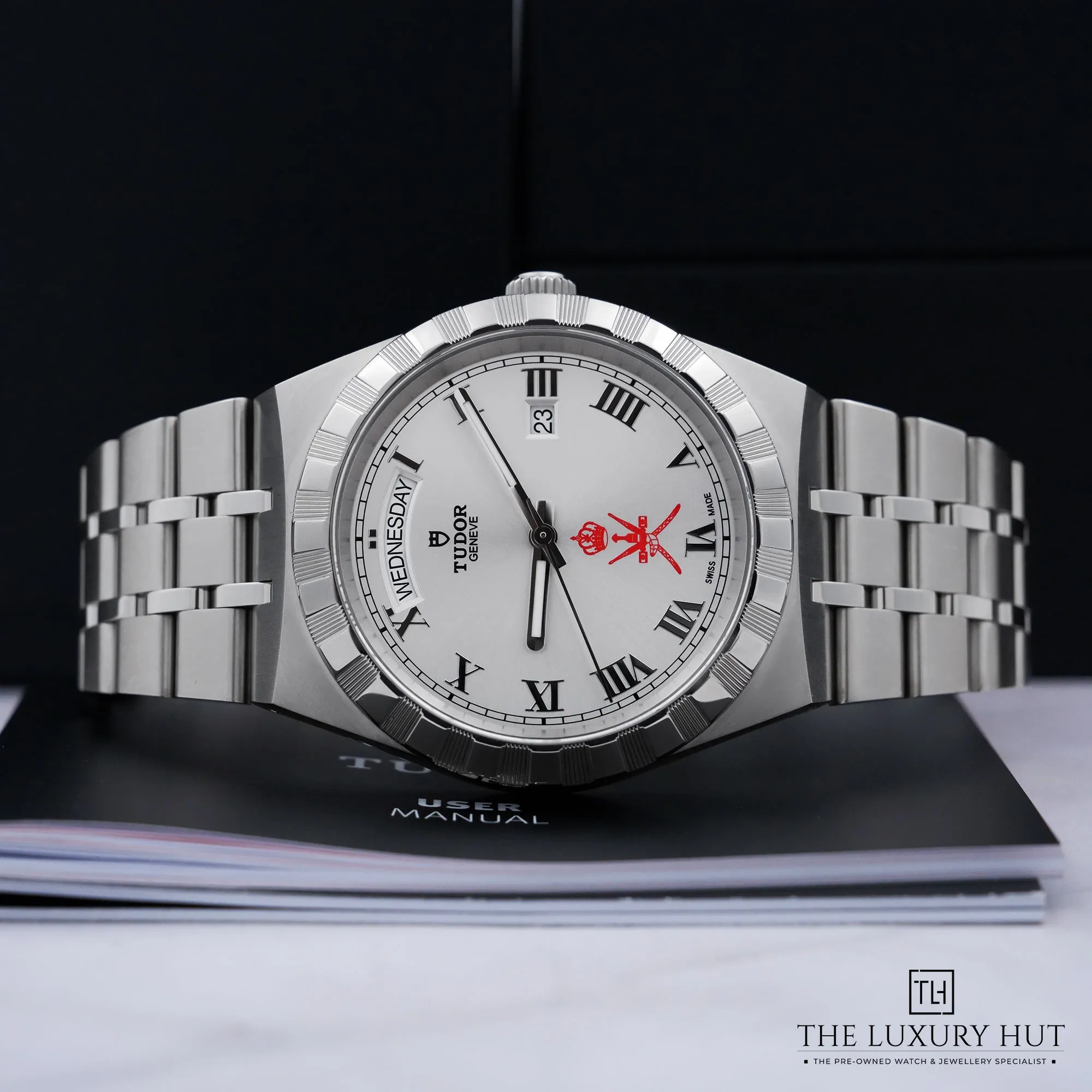 2026/07/78402684-f7e4-4437-8921-9a8ba98b2c35Tudor_Royal_41_Khanjar_Silver_Dial_53185-c.jpg.webp