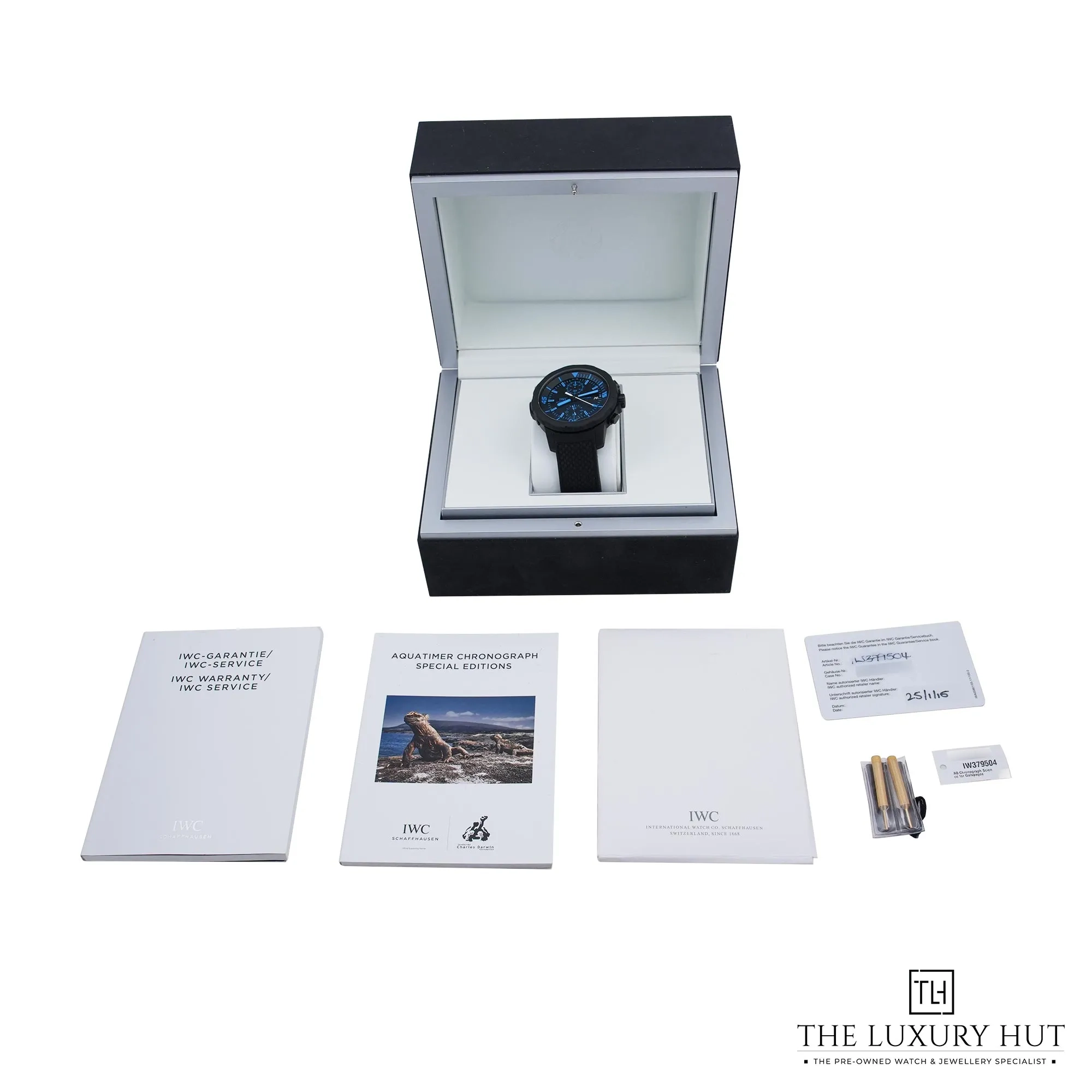 2026/07/97c51dc9-28b4-4be9-8337-e022faf999aaIWC_Aquatimer_Chronograph_Black_53210-f.jpg.webp