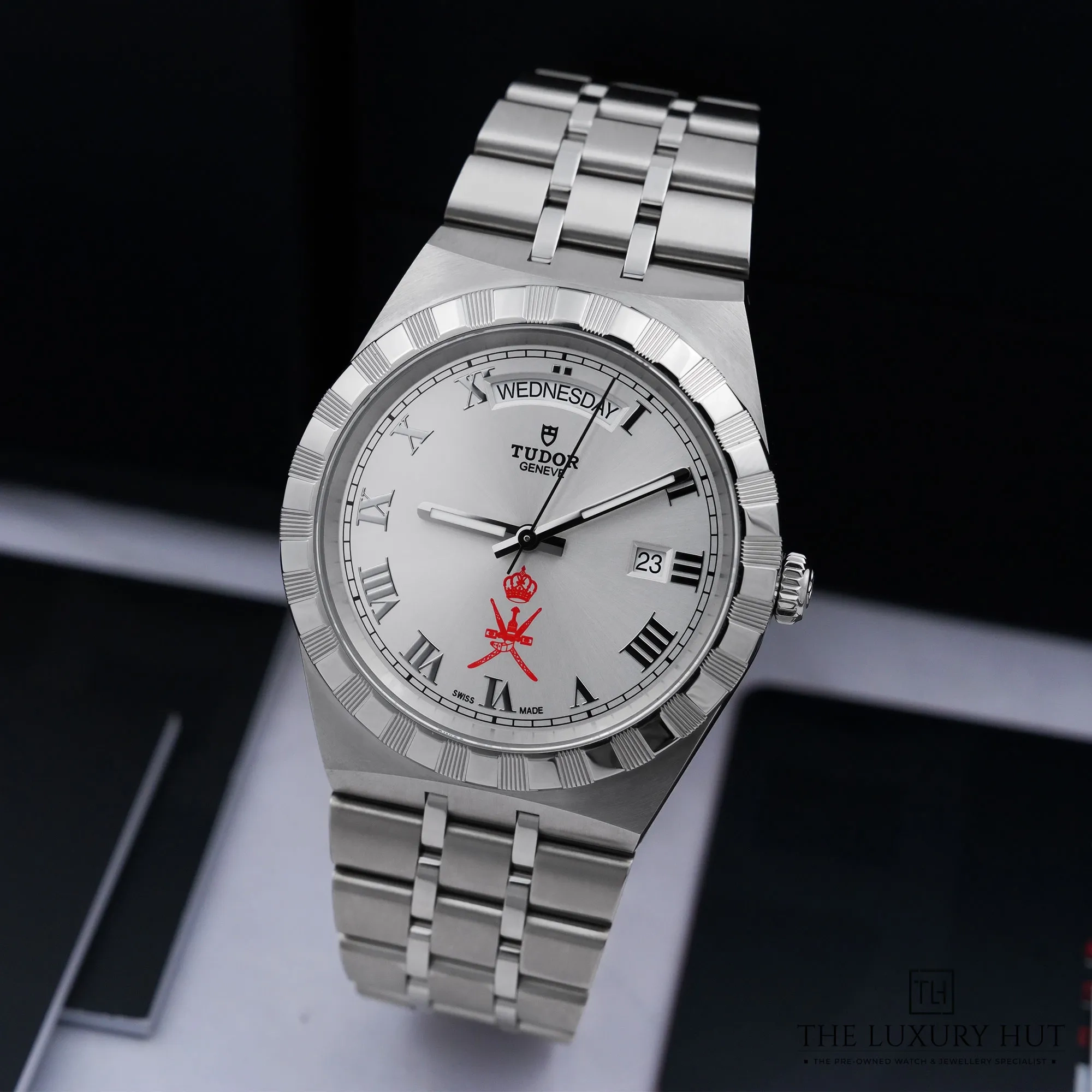 2026/07/9c211cc3-9ca9-40e8-9f59-eb02ec089487Tudor_Royal_41_Khanjar_Silver_Dial_53185-b.jpg.webp