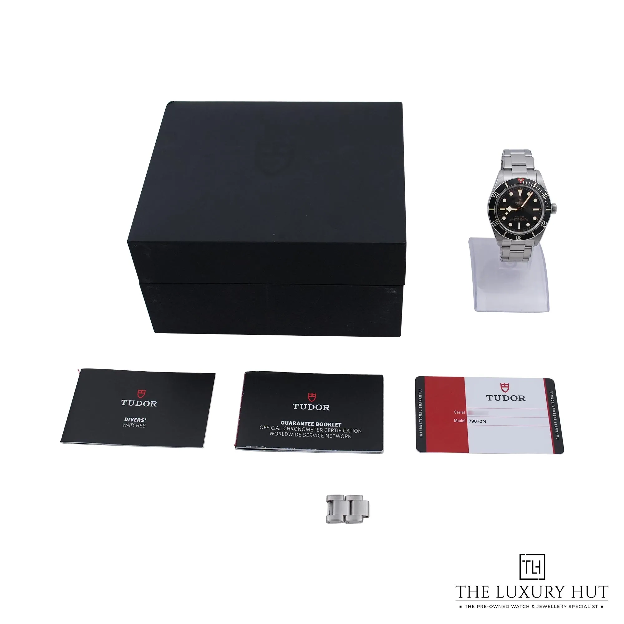 2026/07/9ce3b3df-252a-4c4f-a194-6424cbcd0871Tudor_Black_Bay_58_Steel_39mm_Black_Dial_52993-f.jpg.webp