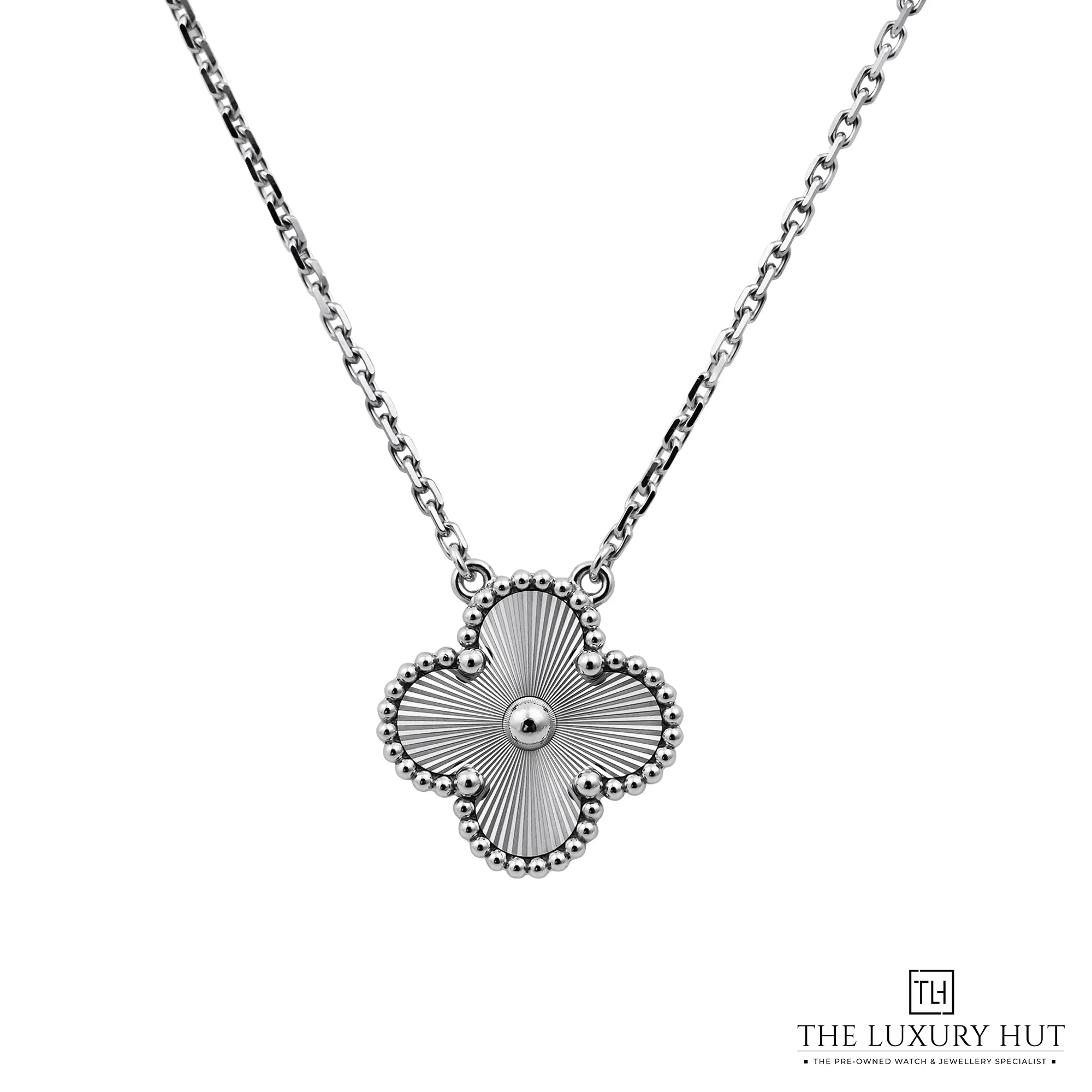 2026/07/a045dde6-ed26-4ad3-ada5-4898137b0d09Van_Cleef_Arpels_Gold_Guilloché_Pendant_53196-a.jpg.webp