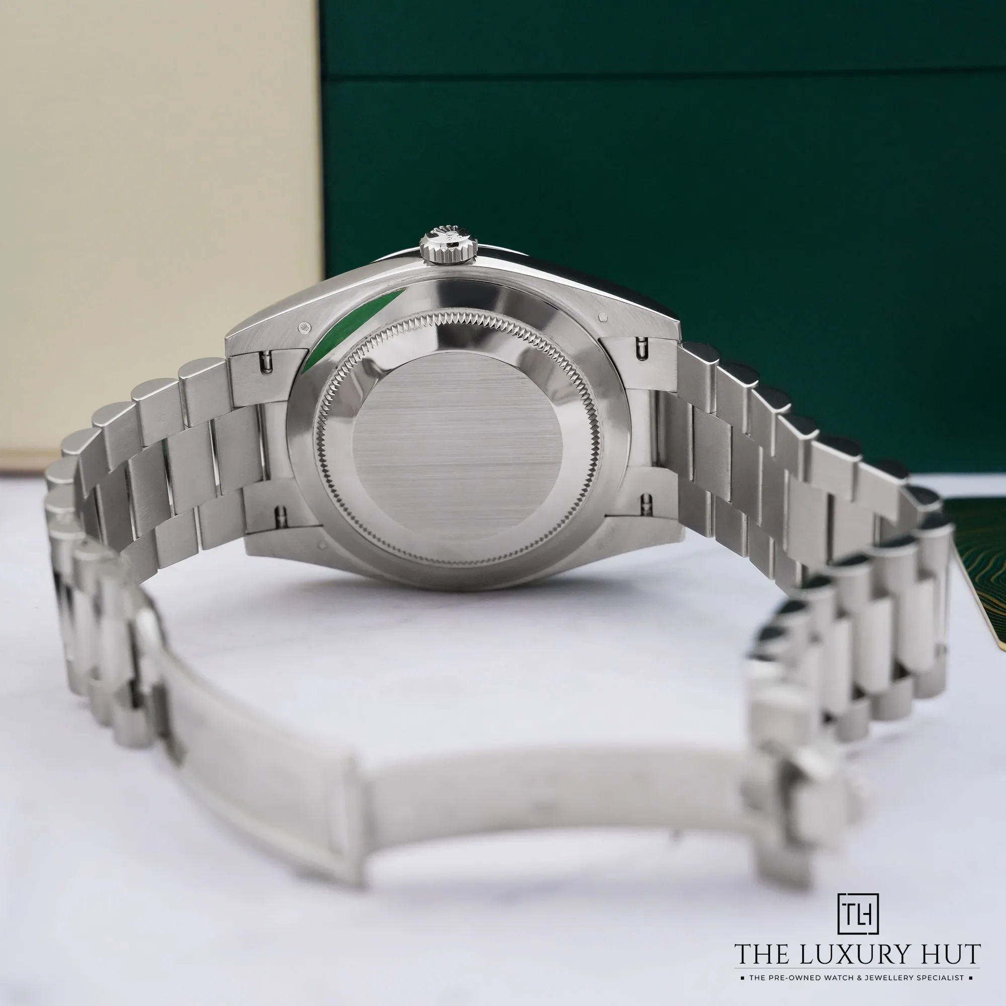 2026/07/a1dcac1b-c0fc-44aa-b13b-8f84b12de9abRolex_Day-Date_40mm_White_Gold_Olive_Green_53089-d.jpg.webp