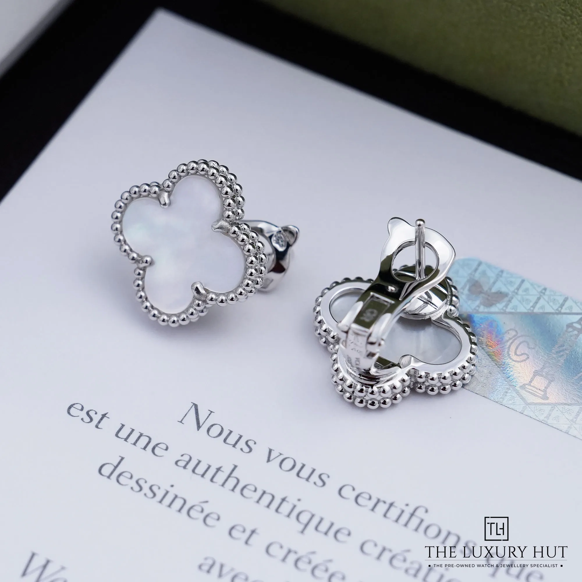 2026/07/a5e7f010-e2d6-4713-b5be-bd9a369db432Van_Cleef_White_Gold_Mother-of-Pearl_Earrings_53256-c.jpg.webp