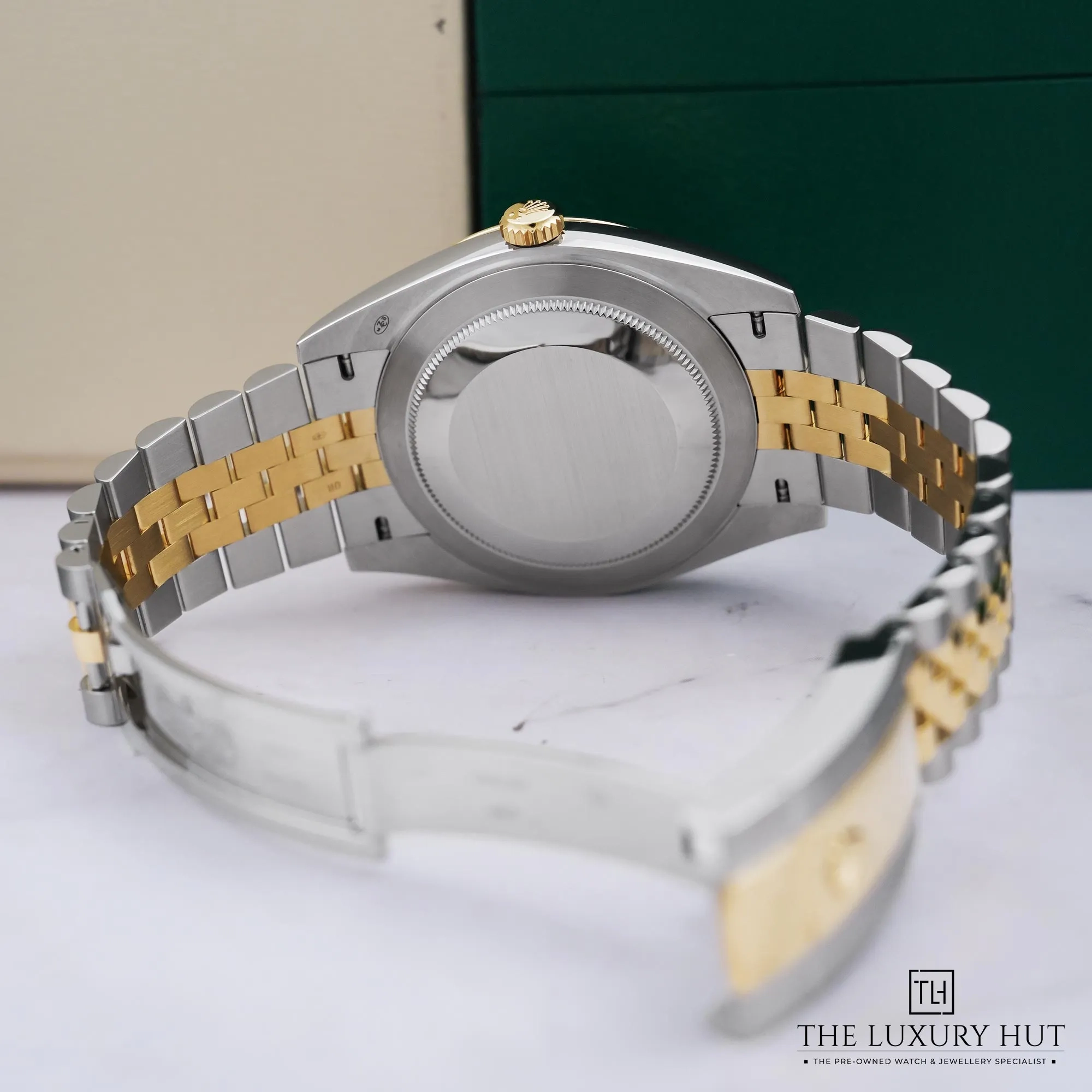 2026/07/a7084140-9939-4f52-bb1d-7ddf86fd178eRolex_Datejust_41_Steel_Gold_Black_Baton_53087-c.jpg.webp