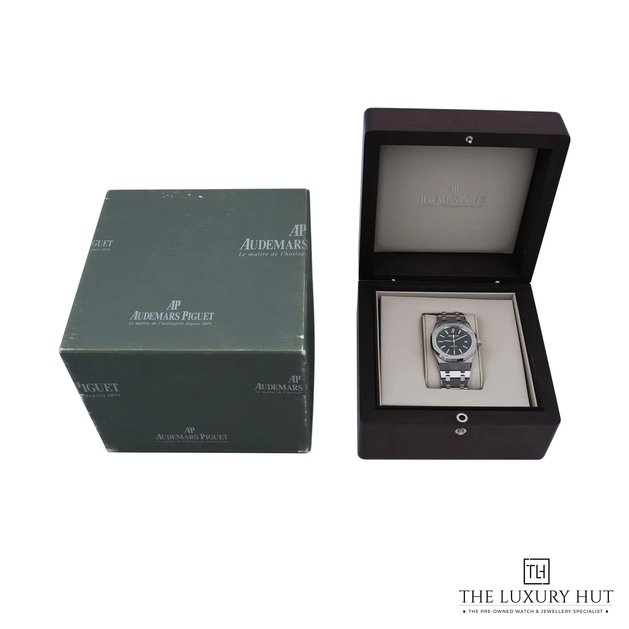 2026/07/a7d58a99-4a4a-42f7-8f7d-7b23f4f85bf2Audemars_Piguet_Royal_Oak_Steel_39mm_Black_53001-f.jpg.webp