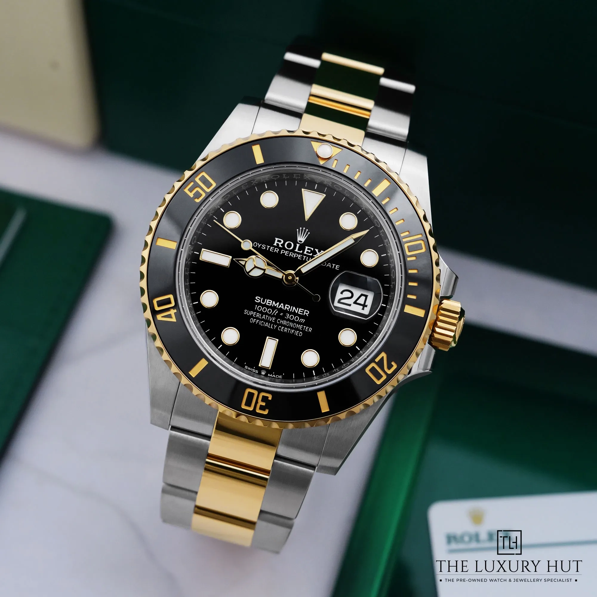 2026/07/aa8888bf-6d72-458c-b864-e69936a84226Rolex_Submariner_Steel_Yellow_Gold_Black_53081-b.jpg.webp