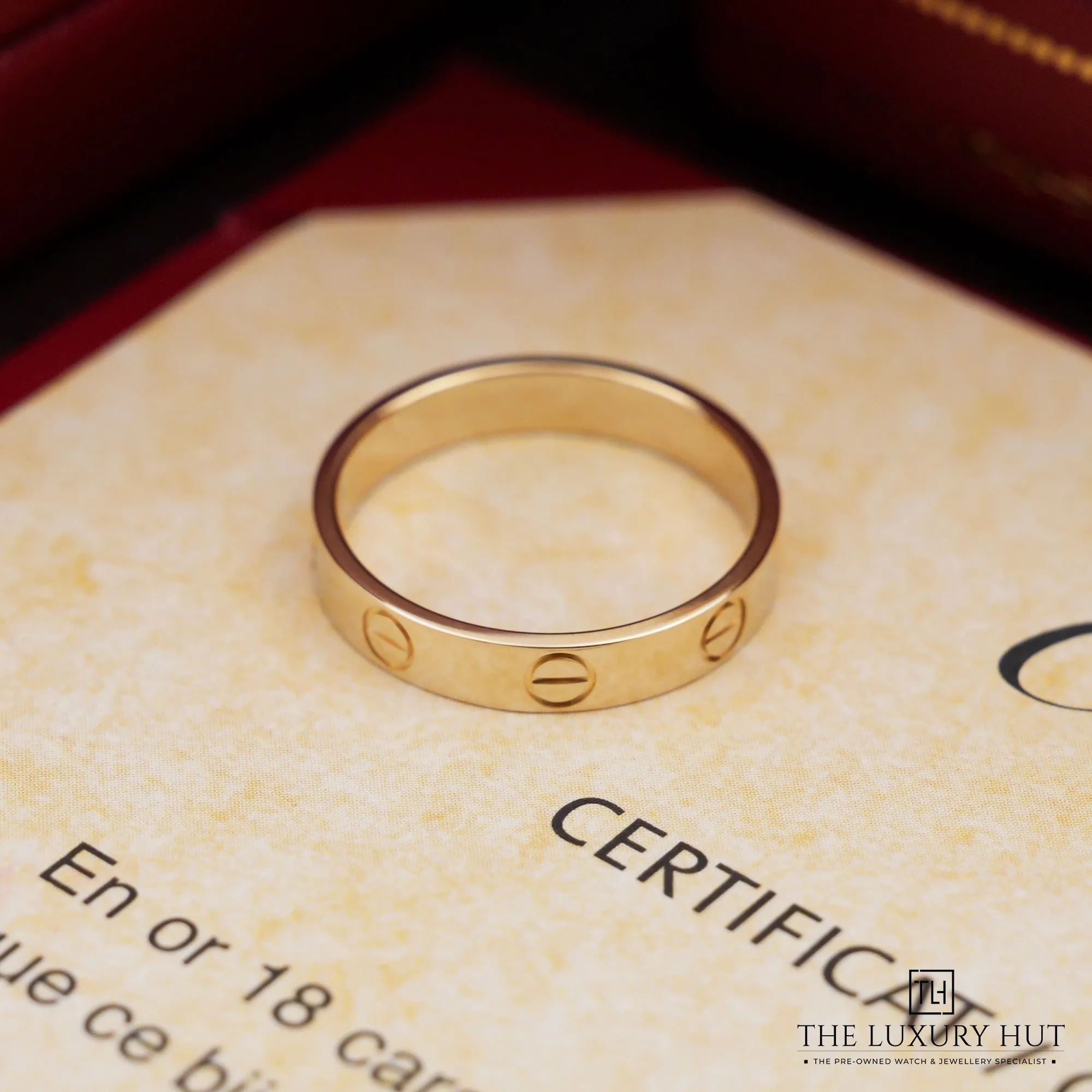2026/07/ada296cc-16a3-4f3a-9789-cde87bf9624bCartier_LOVE_Small_Yellow_Gold_Wedding_Band_53014-b.jpg.webp