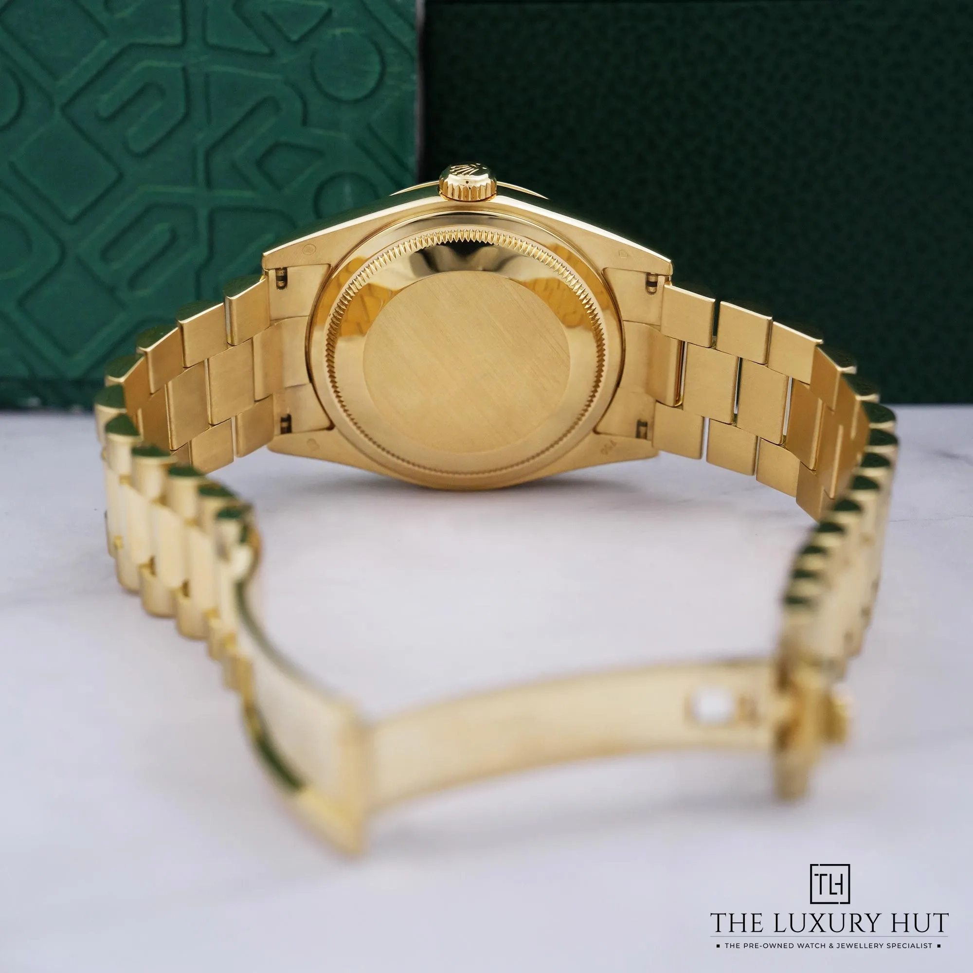 2026/07/adef1f90-0f5f-4708-9bc5-f6a65a737e54Rolex_Day-Date_36_Yellow_Gold_Blue_Baton_Dial_53151-d.jpg.webp