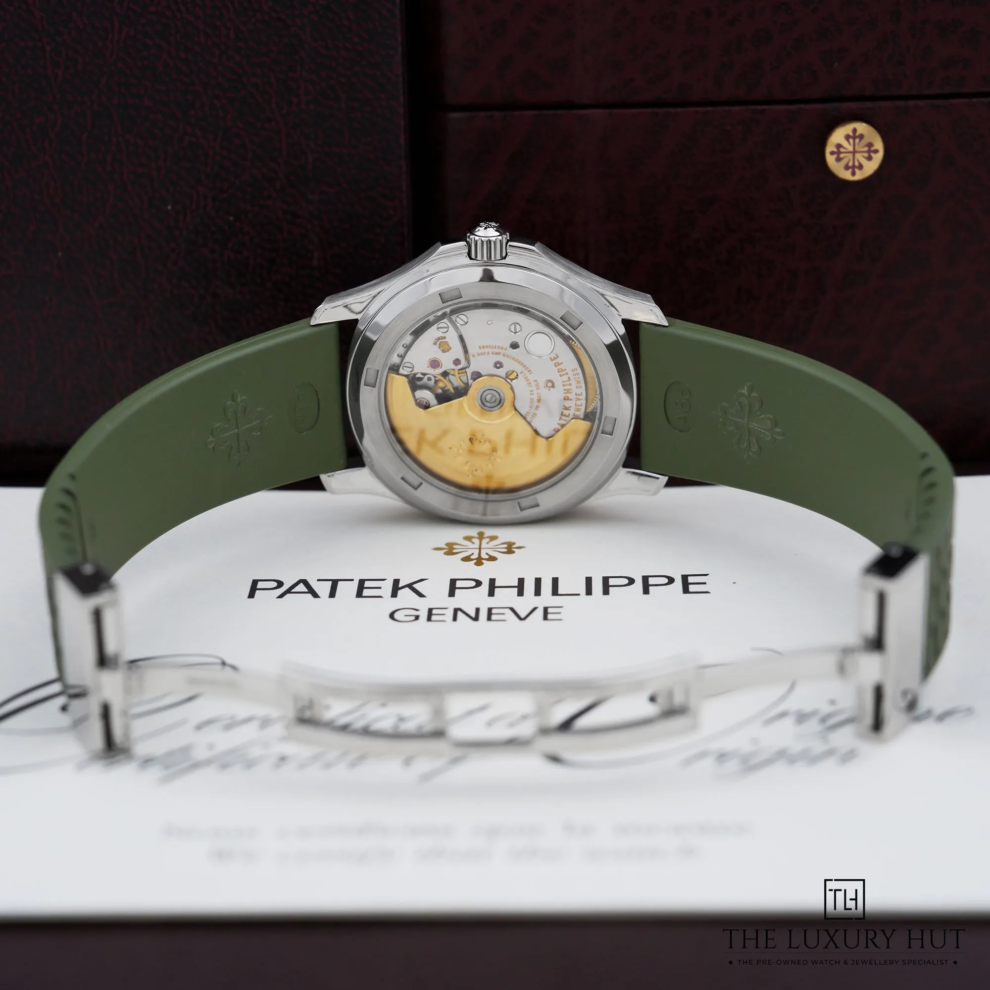 2026/07/aed2946f-40cd-44e3-a72d-1822a332dcecPatek_Philippe_Aquanaut_Steel_36mm_Black_53079-d.jpg.webp