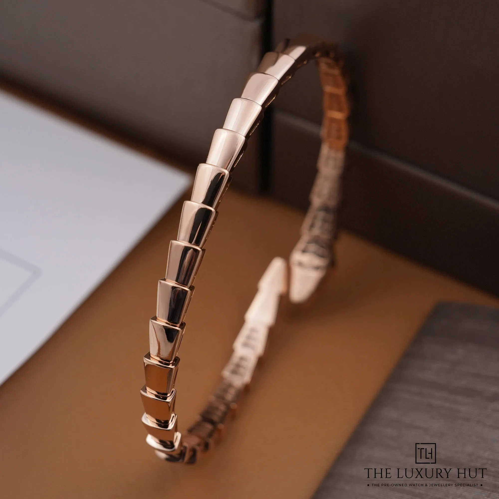 2026/07/b13b7c66-374c-4d13-9a90-80164646da1fBvlgari_Rose_Gold_Serpenti_Viper_Diamond_Bracelet_53039-d.jpg.webp