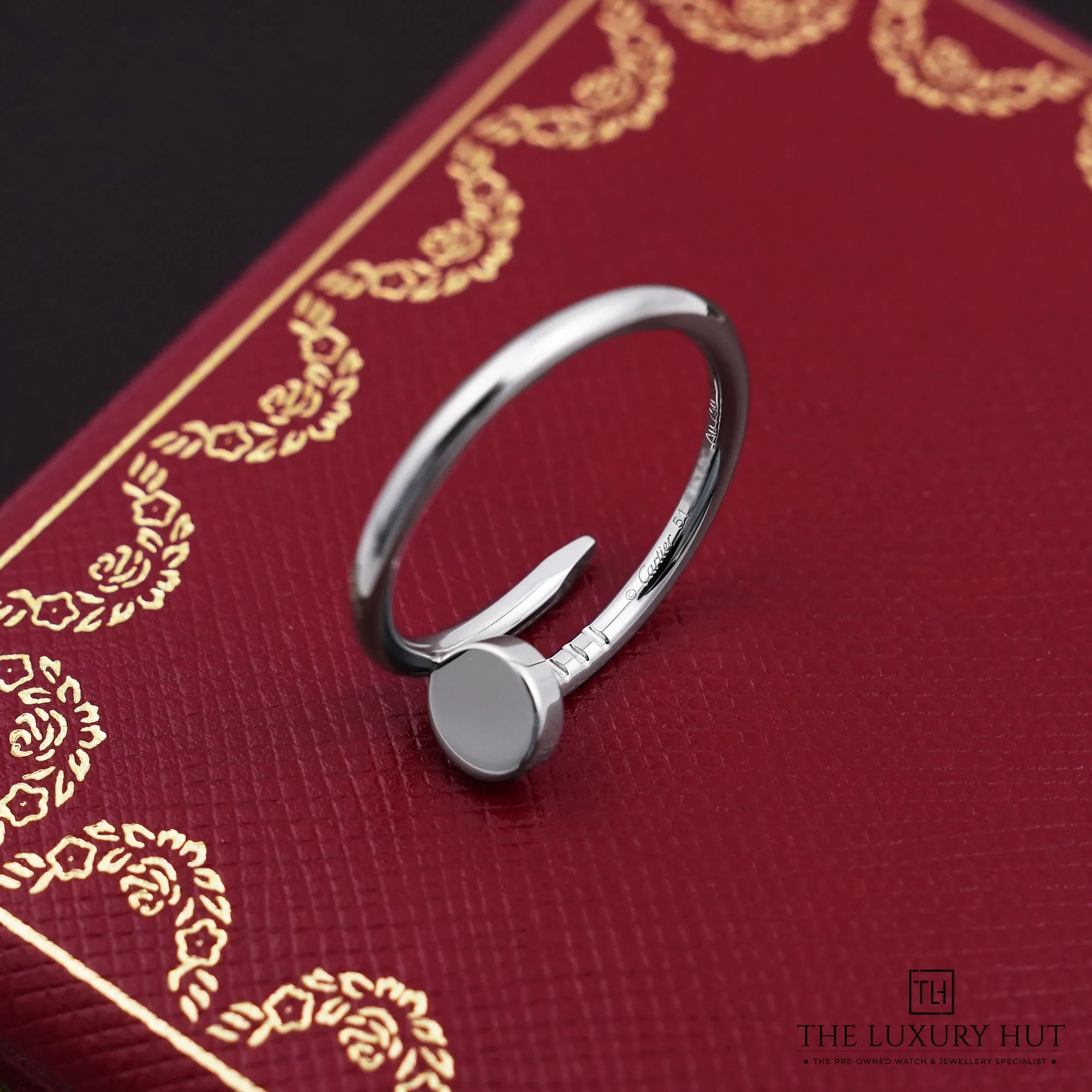 2026/07/b8de8a4c-684c-4d1b-b772-1a53ecc63d37Cartier_18ct_White_Gold_Juste_Un_Clou_Ring_53055-c.jpg.webp