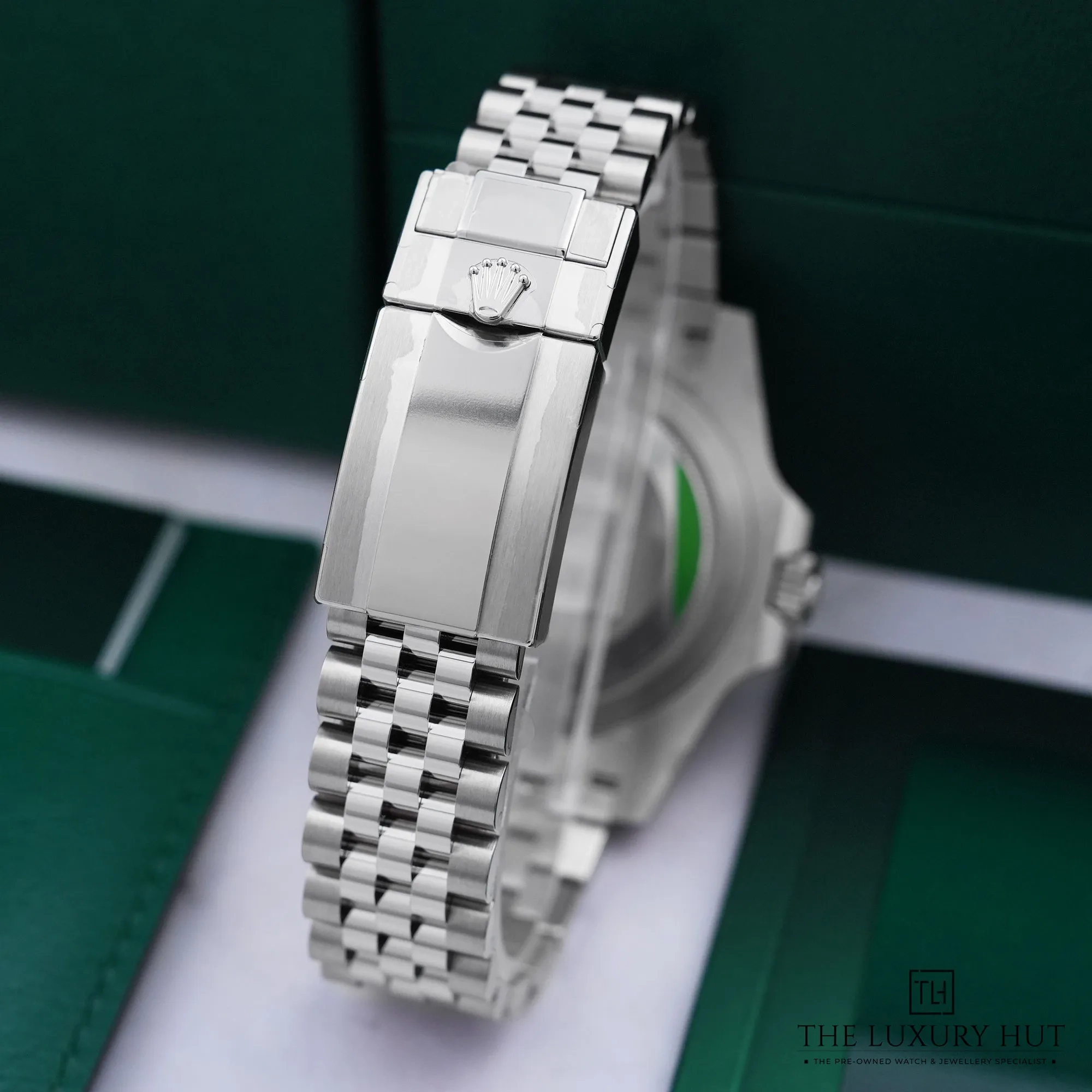 2026/07/ba3d5ccf-0e99-4e99-bf2e-9b2b9a2ed439Rolex_GMT-Master_II_Bruce_Wayne_Black_53202-d.jpg.webp