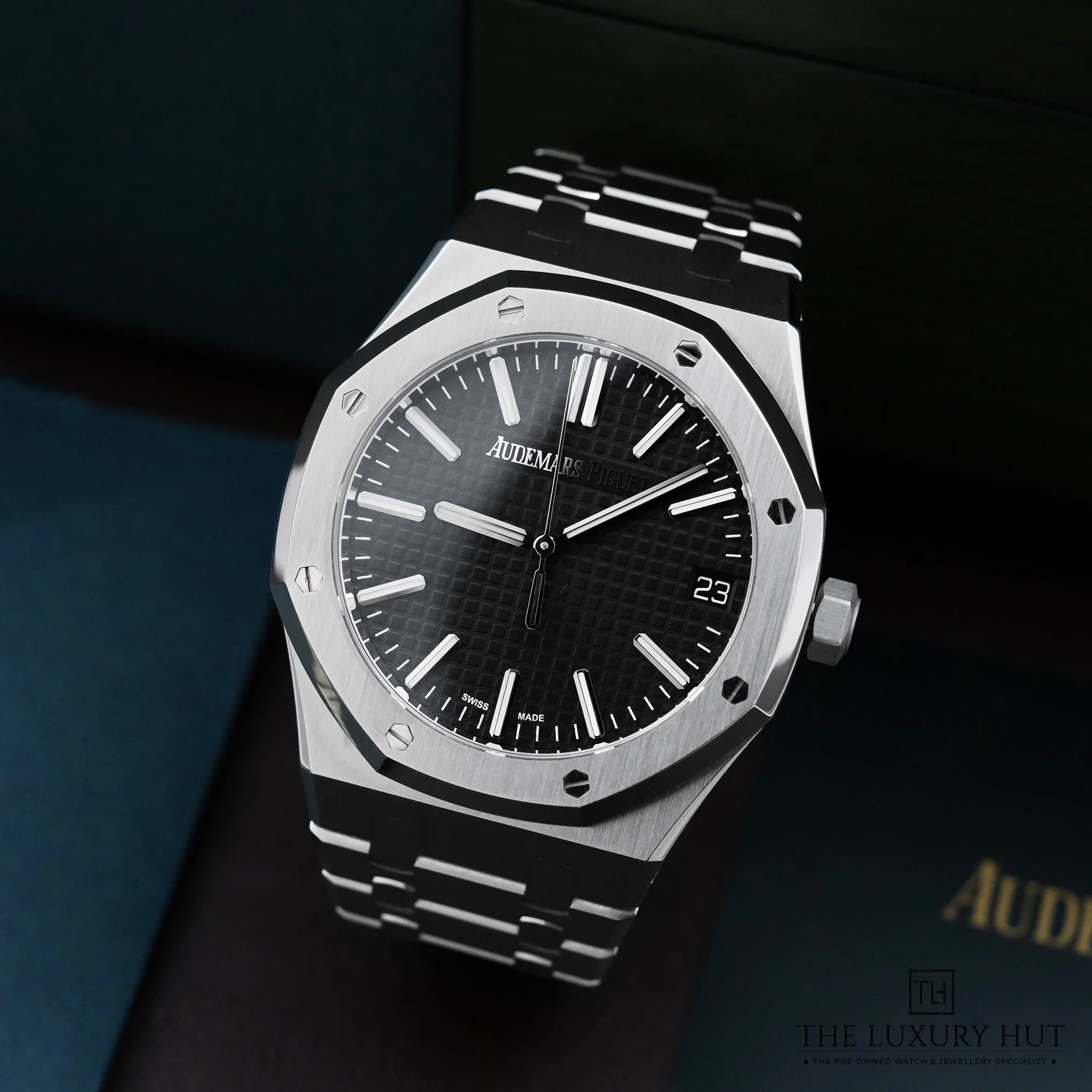 2026/07/c551bac1-0a71-4bfb-b463-48ea7892c9e8Audemars_Piguet_Royal_Oak_Steel_41mm_Black_53223-b.jpg.webp