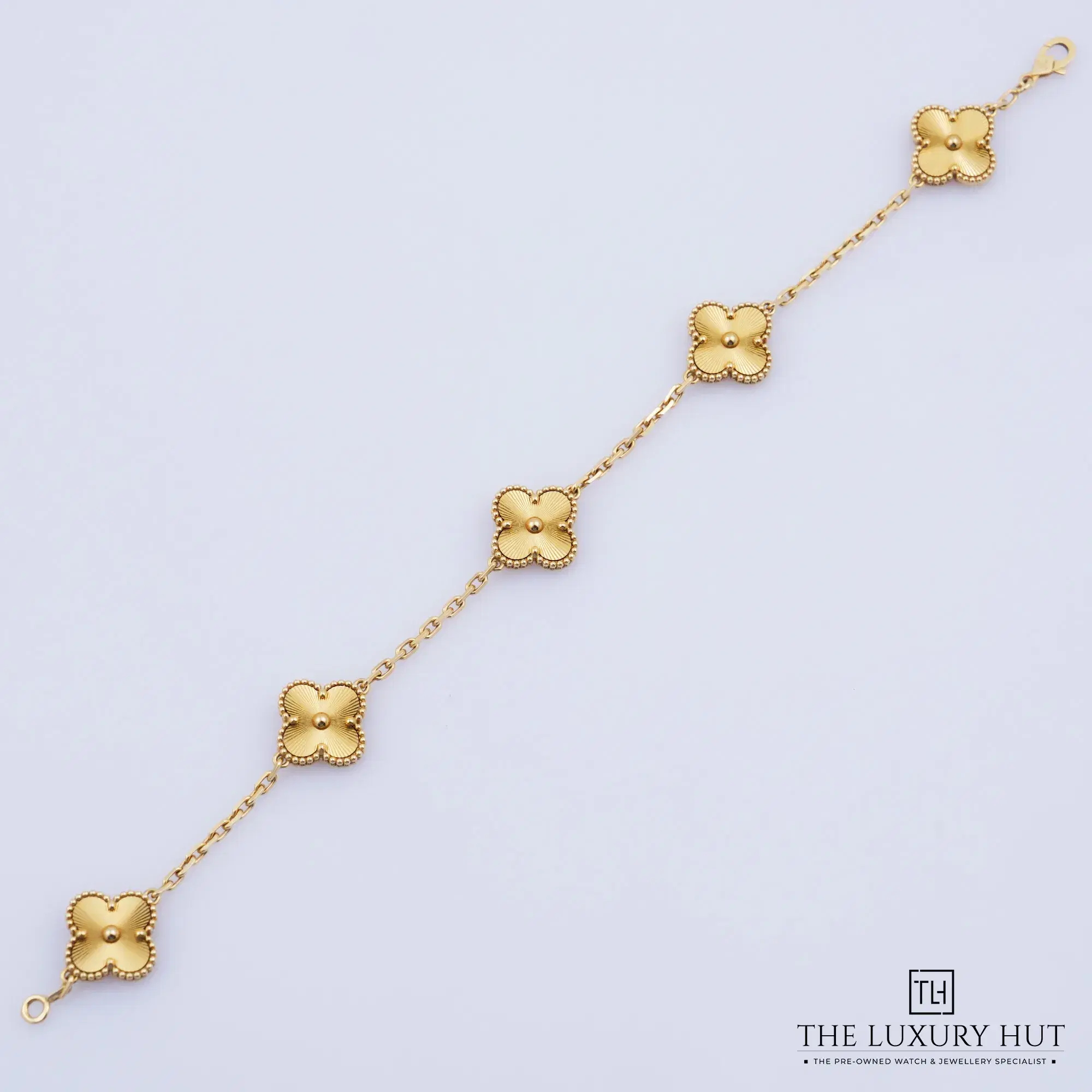 2026/07/c62de338-2e4a-4e73-bafa-08f087f5e088Van_Cleef_Yellow_Gold_Guilloché_Motifs_Bracelet_53265-c.jpg.webp