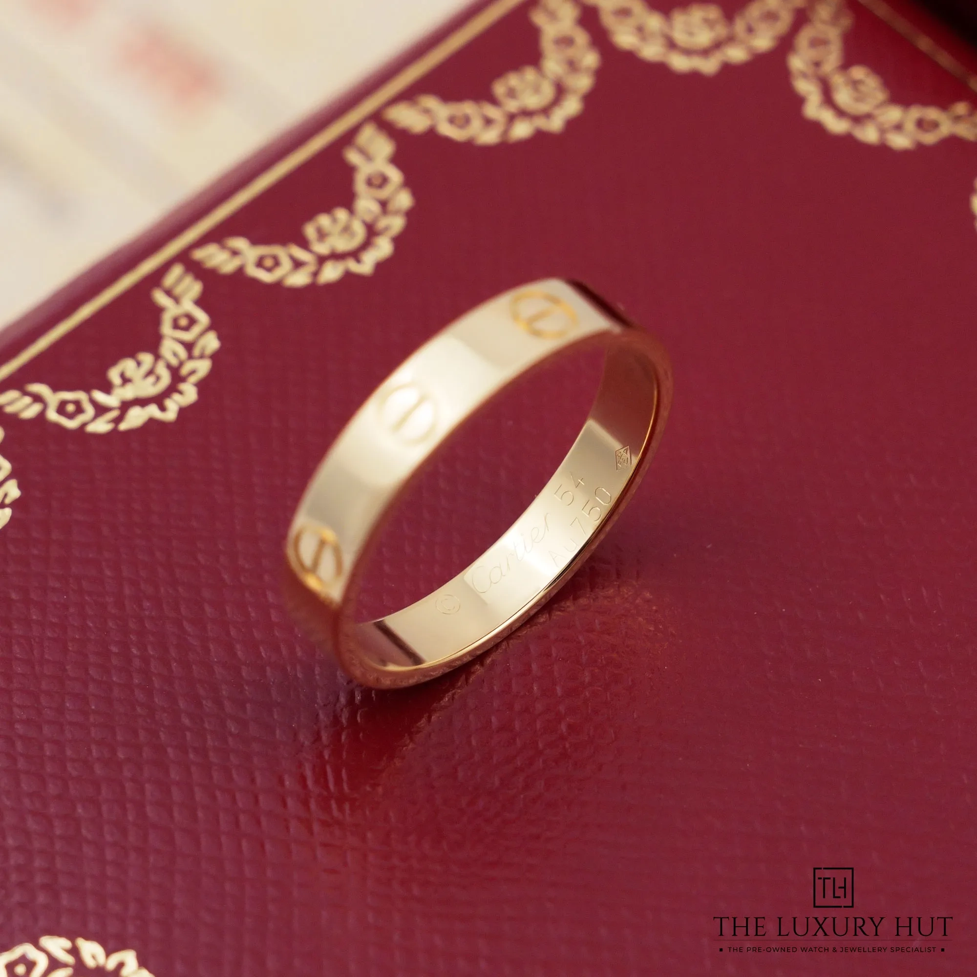 2026/07/c6b321ac-447e-4bff-b68e-9fca5ce453a2Cartier_LOVE_Small_Yellow_Gold_Wedding_Band_53014-c.jpg.webp