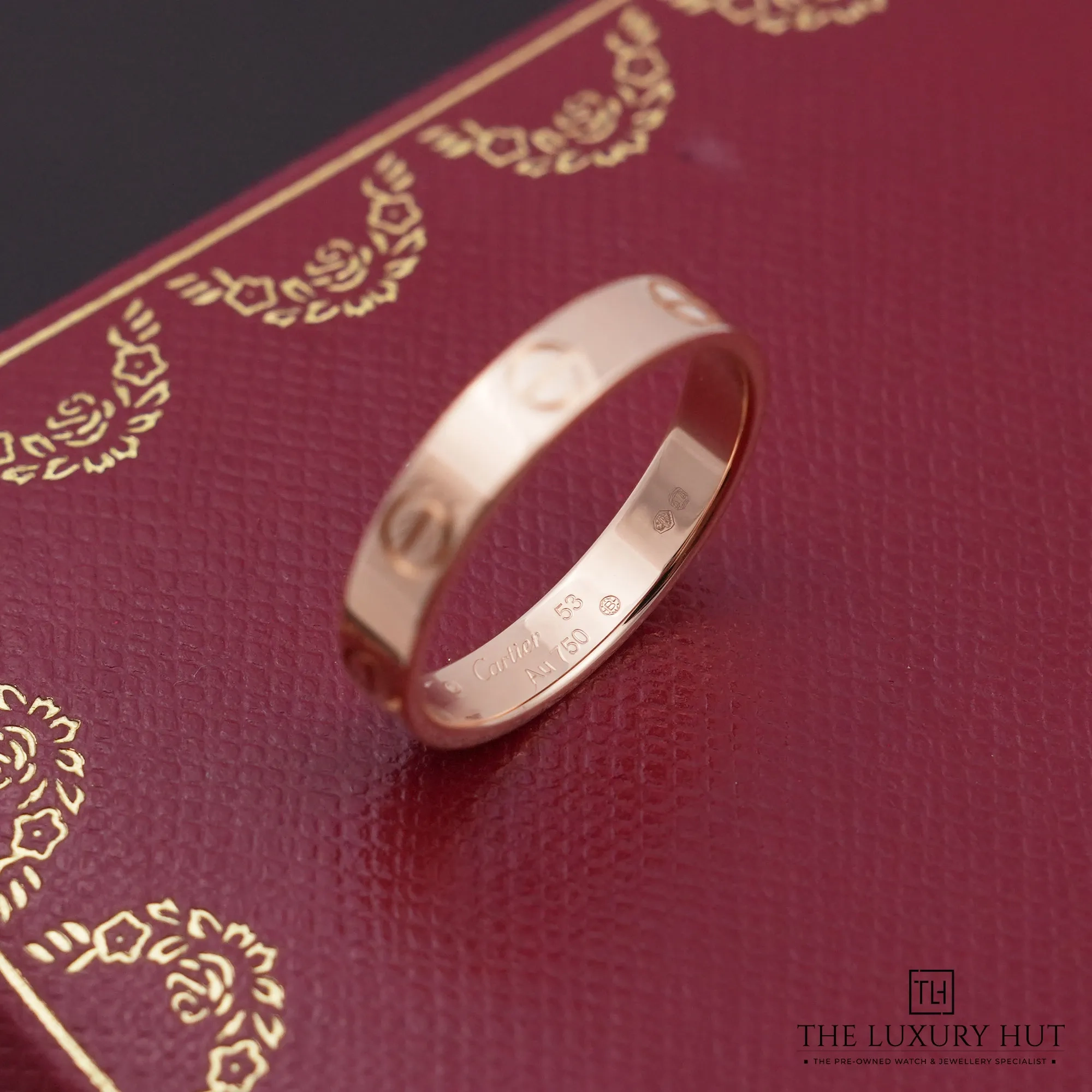 2026/07/ccbe1e39-ff7f-4948-980a-07dd8fbd574cCartier_LOVE_Small_Rose_Gold_Wedding_Band_53053-c.jpg.webp