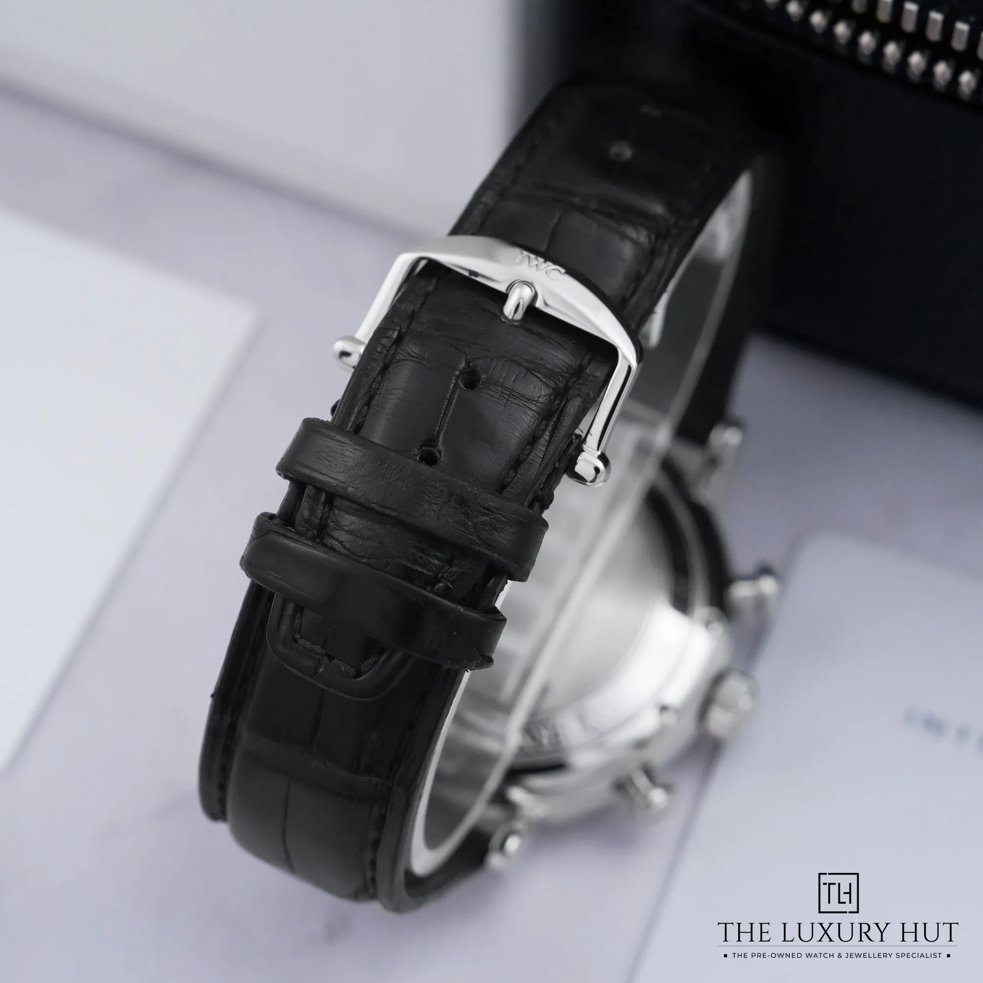 2026/07/cfff7050-1865-42a7-b0e0-7cfdd6faad79IWC_Portofino_Chronograph_Steel_42mm_Black_LB952-e.jpg.webp