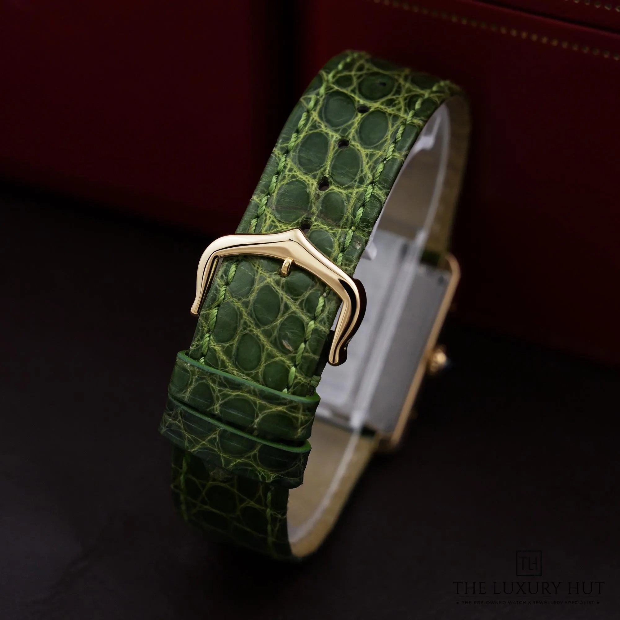 2026/07/e1c399f1-d78c-4a5a-80f5-ee0aba7f54e5Cartier_Tank_Solo_Yellow_Gold_Cream_53164-e.jpg.webp