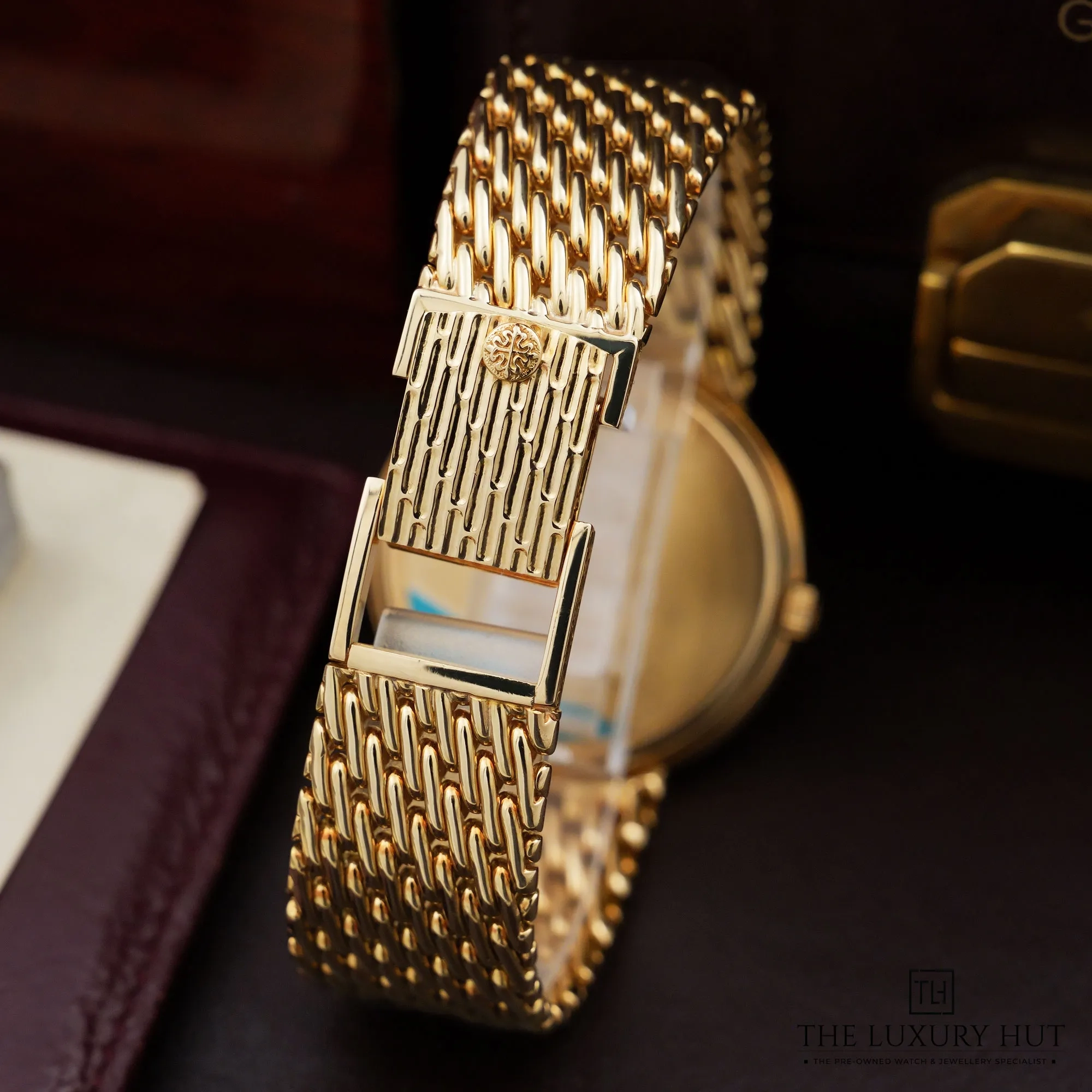 2026/07/ea9c2215-b874-4d63-a4c1-3e9049502733Patek_Philippe_Perpetual_Calendar_Gold_Silver_New_53173-ff.jpg.webp