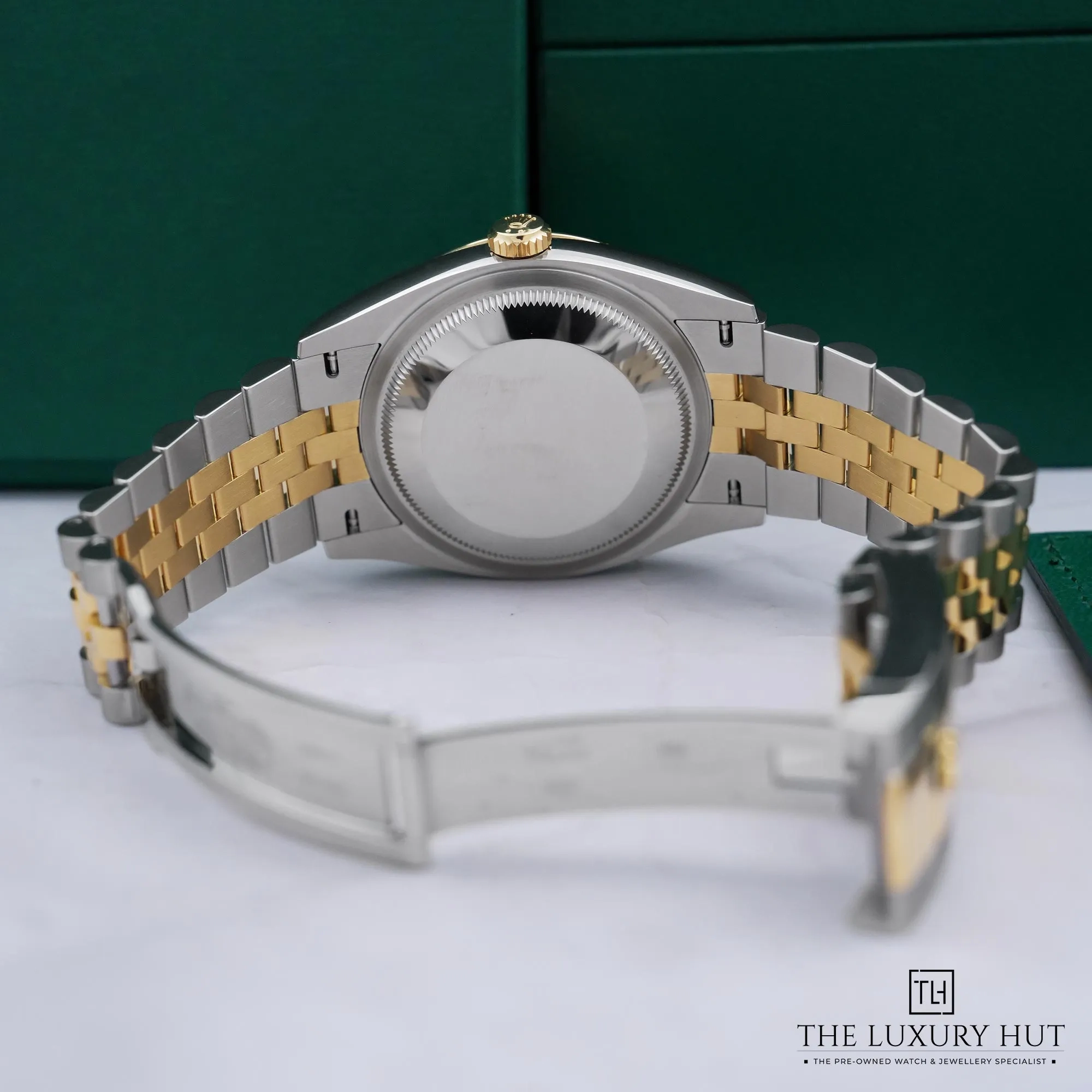 2026/07/ebf466a1-8010-4a16-a440-11e867293c80Rolex_Datejust_36_Steel_Yellow_Gold_Olive_Green_53152-d.jpg.webp